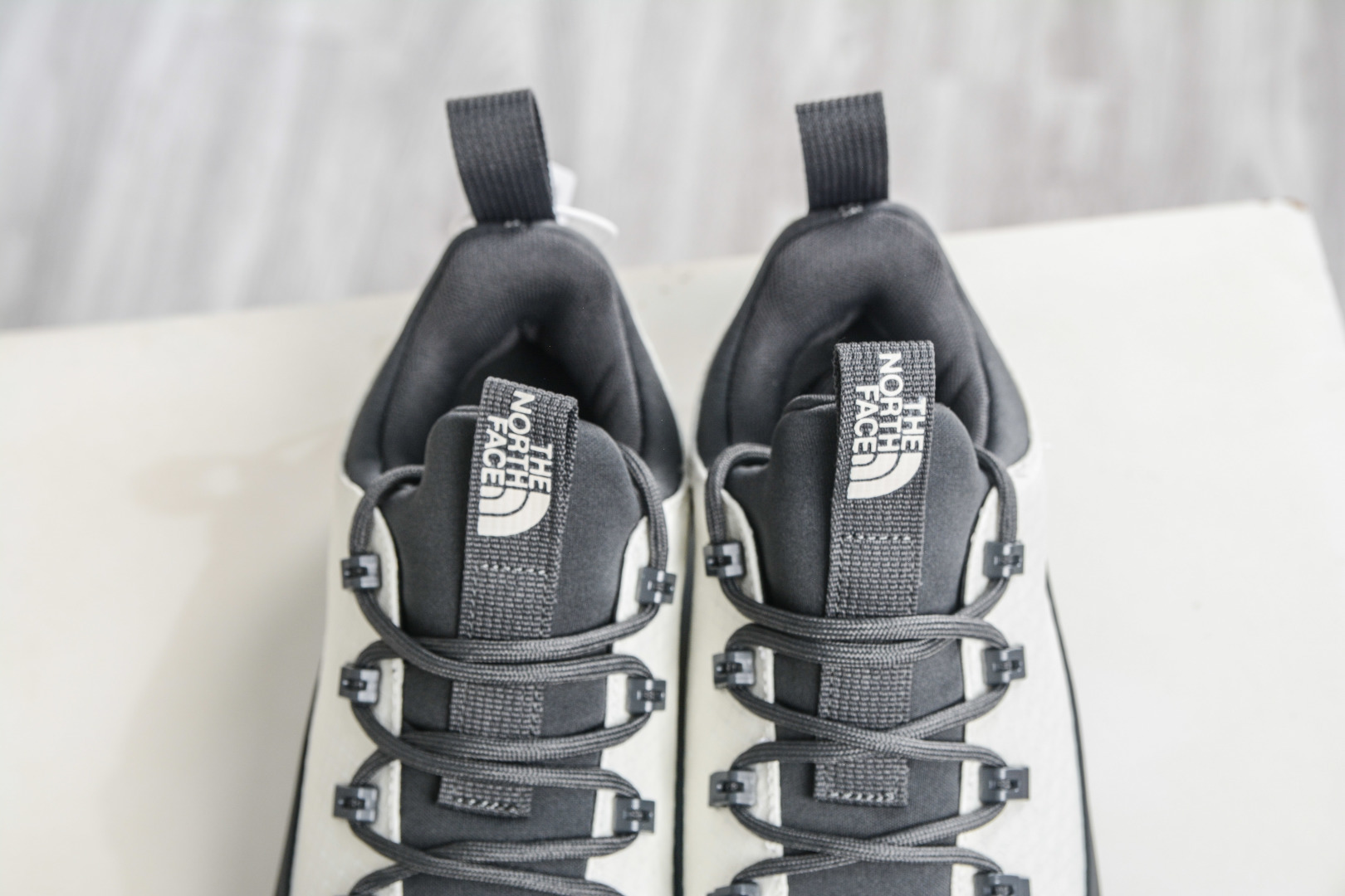 The North Face Glenclyffe 休闲百搭轻户外低帮全能徒步鞋 NF0A817BCO0-085-Top High Quatity Cheap Sneakers Fashion Clothing Clothes Bags handbags Shoes of all Brand wholesale With The best Quality And Beautiful Price from China Factory Chinese suppliers wholesaler seller The North Face Glenclyffe 休闲百搭轻户外低帮全能徒步鞋 NF0A817BCO0-085