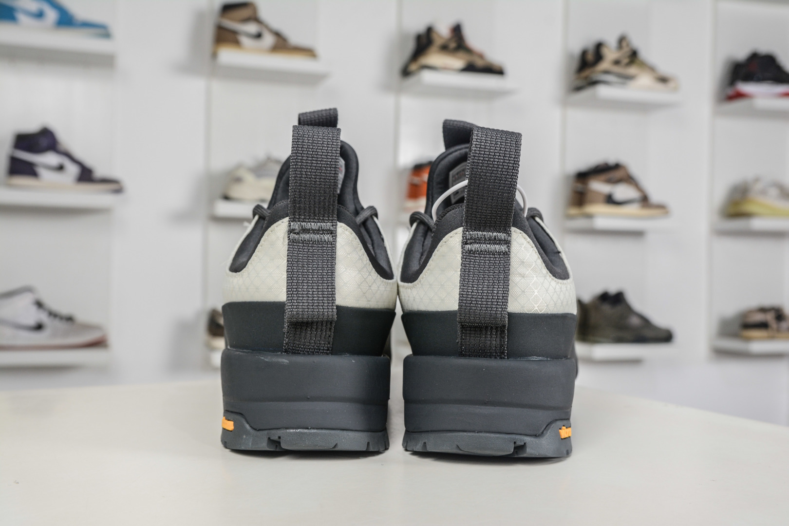 The North Face Glenclyffe 休闲百搭轻户外低帮全能徒步鞋 NF0A817BCO0-085-Top High Quatity Cheap Sneakers Fashion Clothing Clothes Bags handbags Shoes of all Brand wholesale With The best Quality And Beautiful Price from China Factory Chinese suppliers wholesaler seller The North Face Glenclyffe 休闲百搭轻户外低帮全能徒步鞋 NF0A817BCO0-085