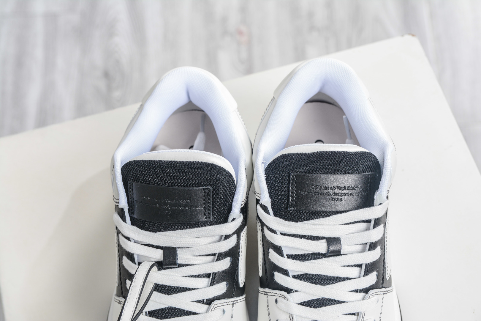 X版 Off-White Out of Office 低帮时尚板鞋 白黑-Top High Quatity Cheap Sneakers Fashion Clothing Clothes Bags handbags Shoes of all Brand wholesale With The best Quality And Beautiful Price from China Factory Chinese suppliers wholesaler seller X版 Off-White Out of Office 低帮时尚板鞋 白黑