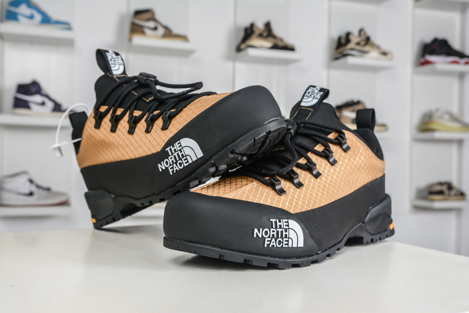 The North Face Glenclyffe 休闲百搭轻户外低帮全能徒步鞋 NF0A817BKOM-100
