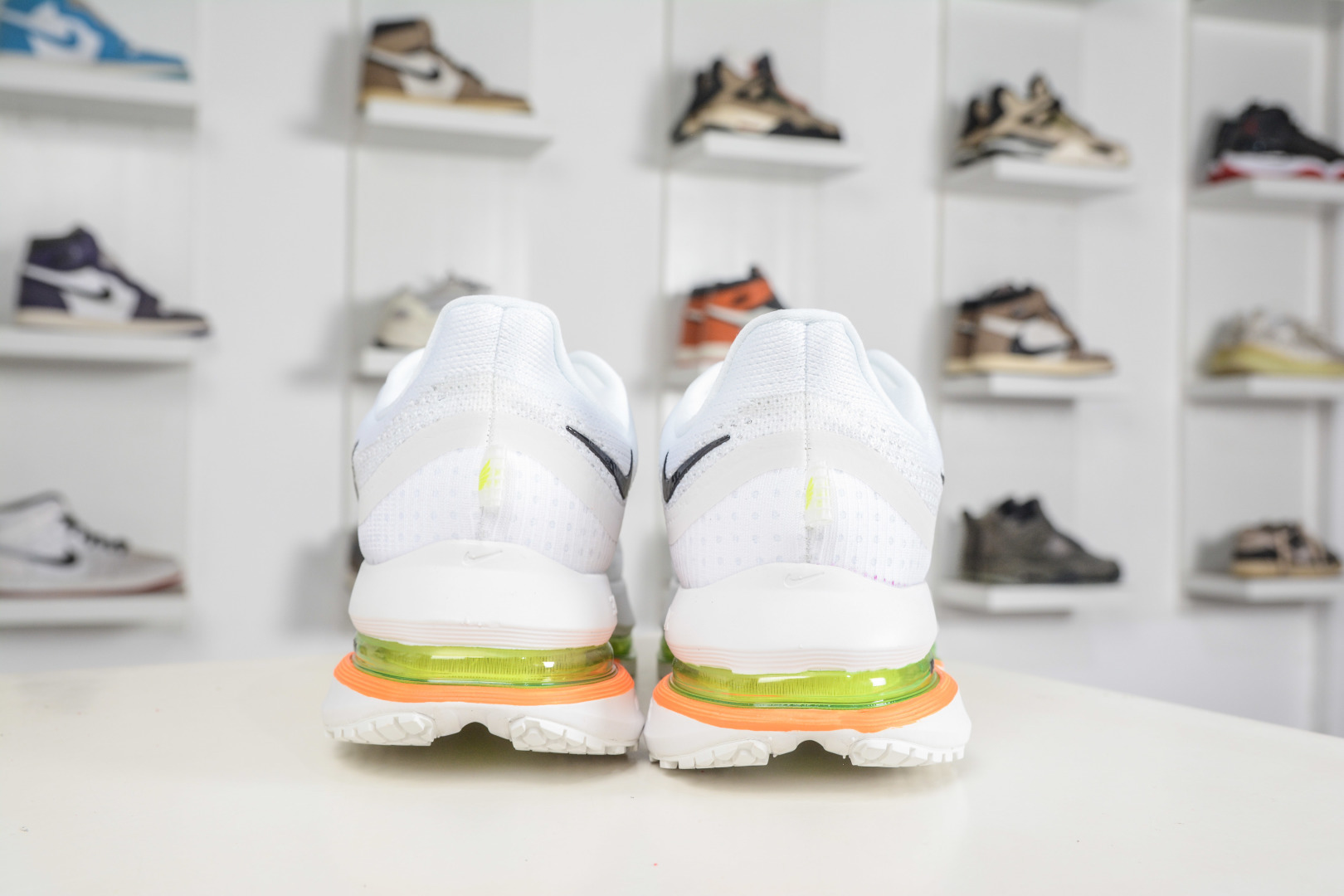 Nike Air Zoom Pegasus Premium 耐克网面全掌气垫缓震跑鞋 HQ2592-105