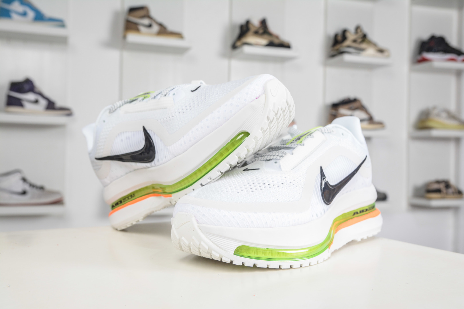 Nike Air Zoom Pegasus Premium 耐克网面全掌气垫缓震跑鞋 HQ2592-105