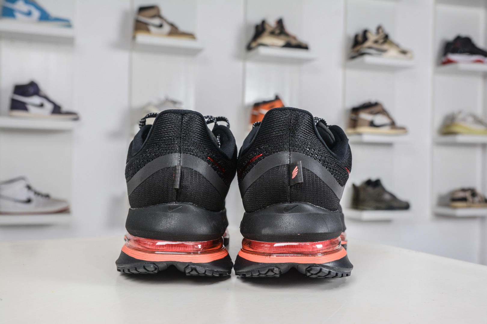Nike Air Zoom Pegasus Premium 耐克网面全掌气垫缓震跑鞋 HQ2593-010
