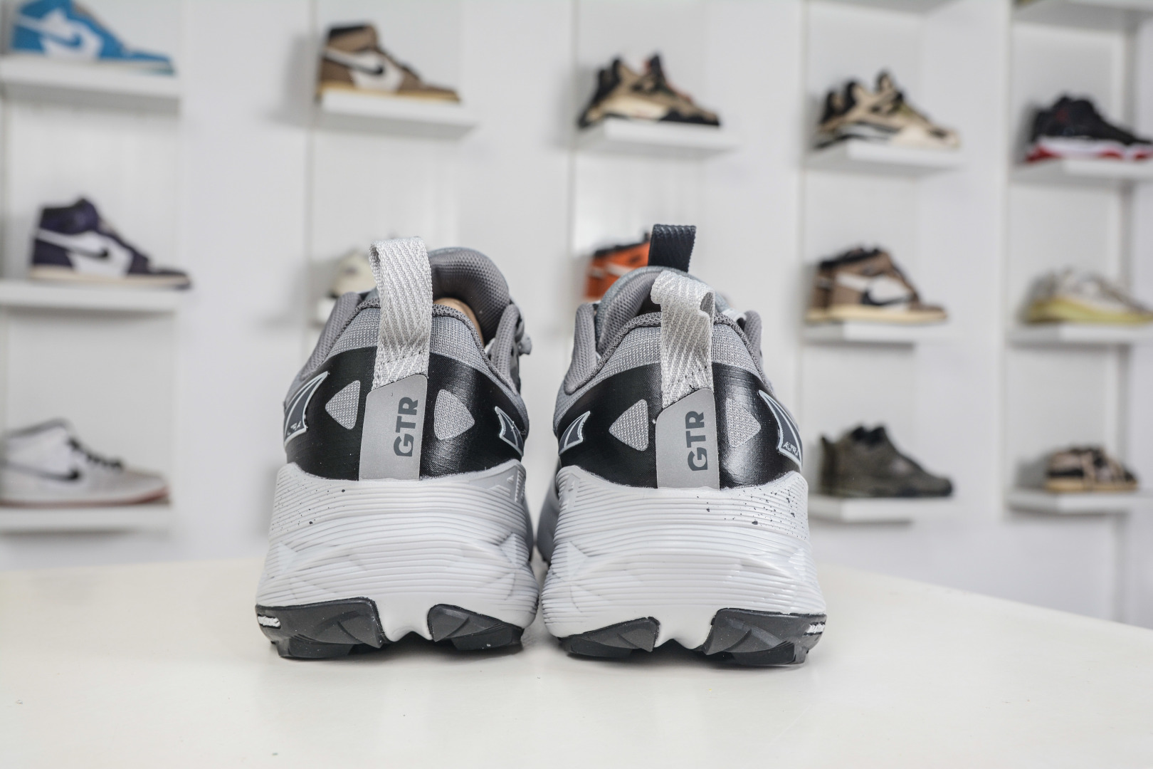 Altra奥创 M EXPERIENCE WILD 2 舒适百搭防滑耐磨低帮户外跑步鞋 ALOA85RY220-007-Top High Quatity Cheap Sneakers Fashion Clothing Clothes Bags handbags Shoes of all Brand wholesale With The best Quality And Beautiful Price from China Factory Chinese suppliers wholesaler seller Altra奥创 M EXPERIENCE WILD 2 舒适百搭防滑耐磨低帮户外跑步鞋 ALOA85RY220-007