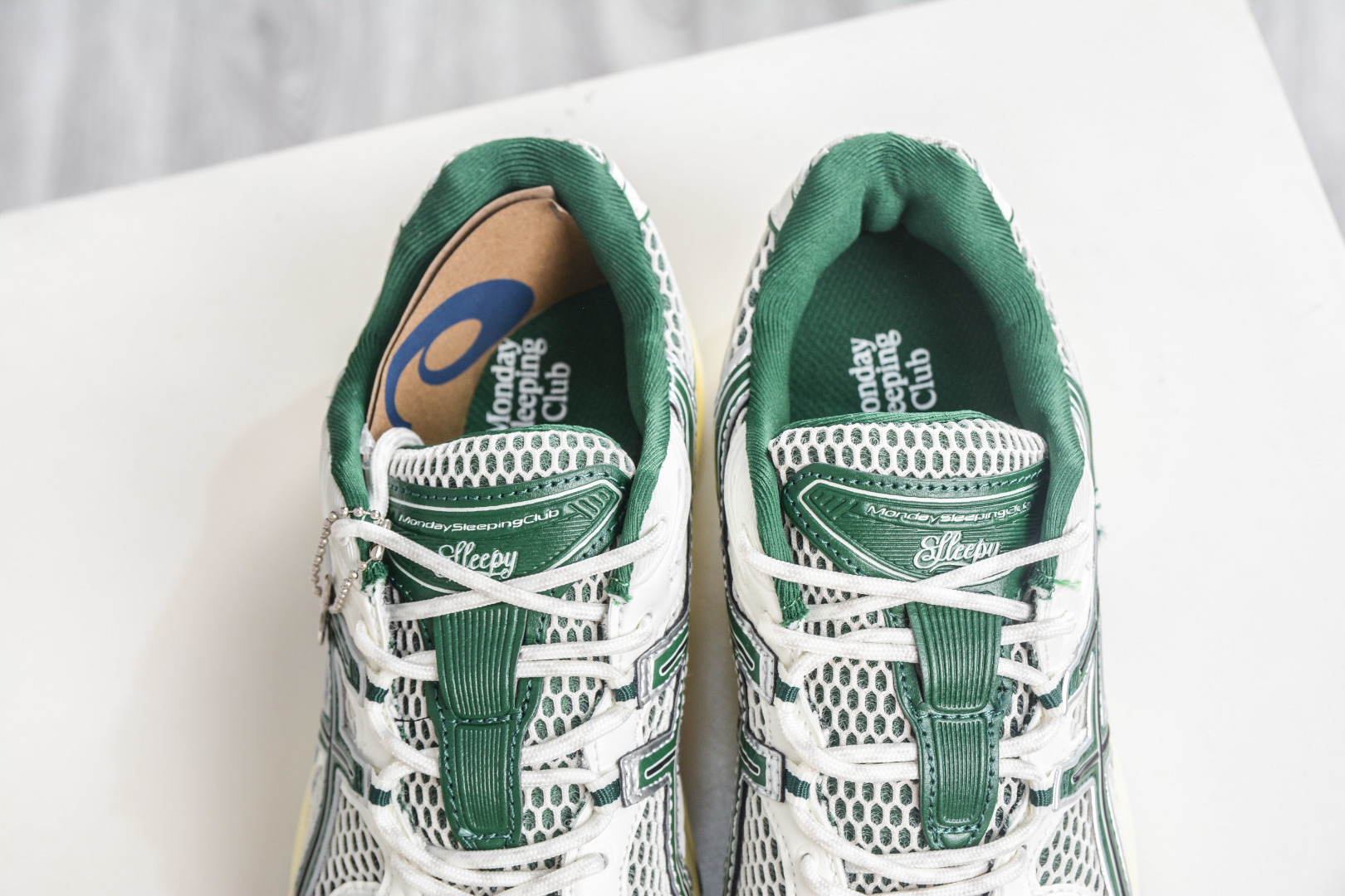 Asics Gel-Kahana TR Nexus 亚瑟士复古潮流休闲运动鞋 1203B132-100-Top High Quatity Cheap Sneakers Fashion Clothing Clothes Bags handbags Shoes of all Brand wholesale With The best Quality And Beautiful Price from China Factory Chinese suppliers wholesaler seller Asics Gel-Kahana TR Nexus 亚瑟士复古潮流休闲运动鞋 1203B132-100