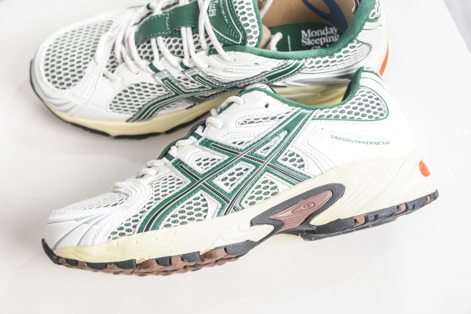 Asics Gel-Kahana TR Nexus 亚瑟士复古潮流休闲运动鞋 1203B132-100-Top High Quatity Cheap Sneakers Fashion Clothing Clothes Bags handbags Shoes of all Brand wholesale With The best Quality And Beautiful Price from China Factory Chinese suppliers wholesaler seller Asics Gel-Kahana TR Nexus 亚瑟士复古潮流休闲运动鞋 1203B132-100