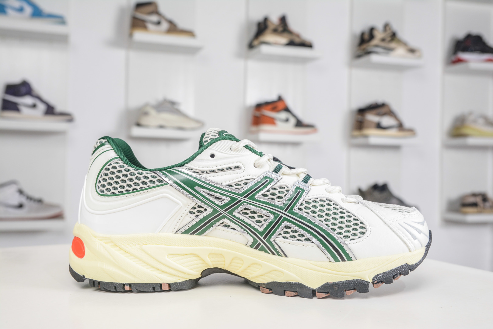 Asics Gel-Kahana TR Nexus 亚瑟士复古潮流休闲运动鞋 1203B132-100-Top High Quatity Cheap Sneakers Fashion Clothing Clothes Bags handbags Shoes of all Brand wholesale With The best Quality And Beautiful Price from China Factory Chinese suppliers wholesaler seller Asics Gel-Kahana TR Nexus 亚瑟士复古潮流休闲运动鞋 1203B132-100