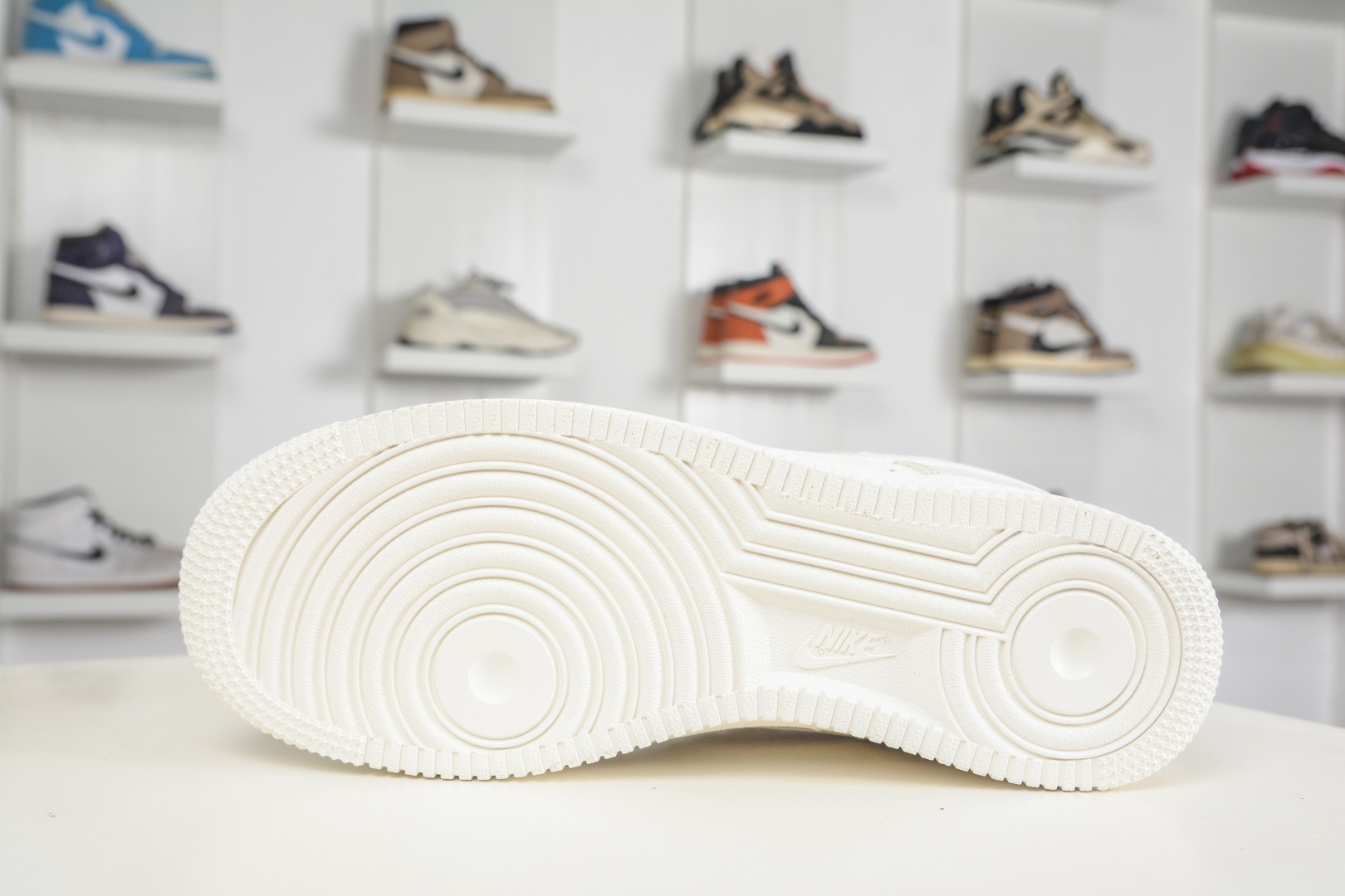 Nike Air Force 1 Low 07 米红 SS1979-024