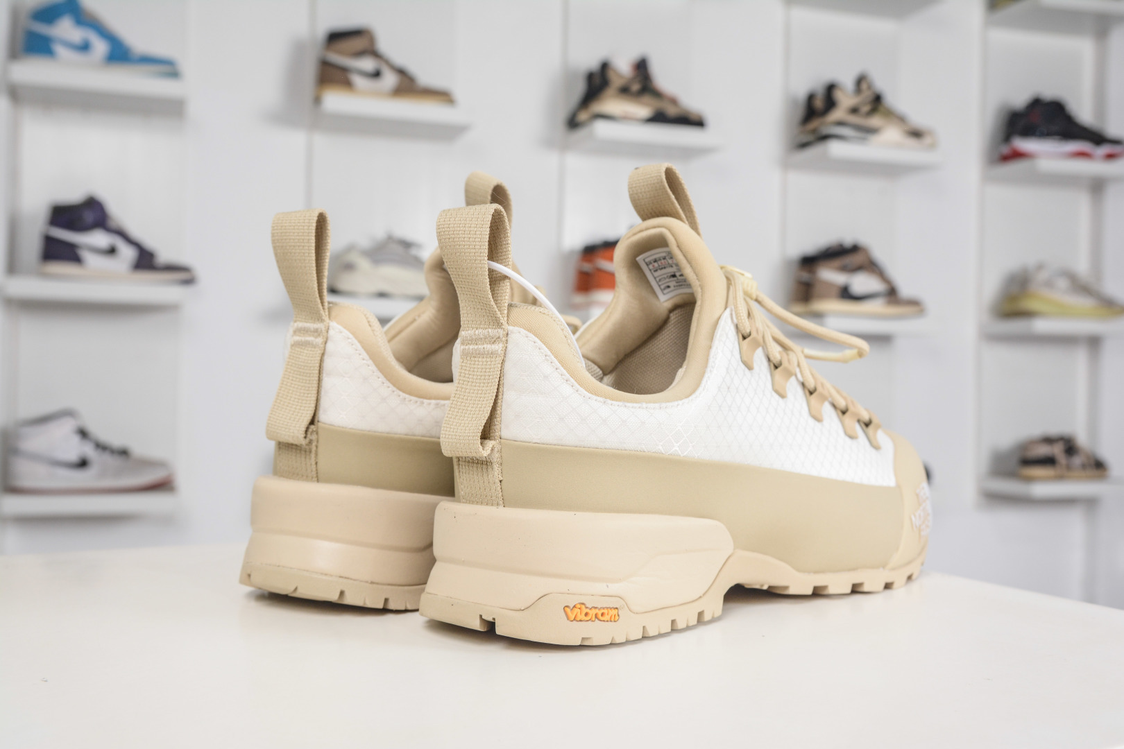 The North Face Glenclyffe 北面 休闲百搭轻户外低帮全能徒步鞋 NF0A817BTOB-Top High Quatity Cheap Sneakers Fashion Clothing Clothes Bags handbags Shoes of all Brand wholesale With The best Quality And Beautiful Price from China Factory Chinese suppliers wholesaler seller The North Face Glenclyffe 北面 休闲百搭轻户外低帮全能徒步鞋 NF0A817BTOB