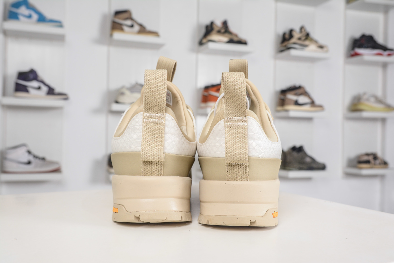 The North Face Glenclyffe 北面 休闲百搭轻户外低帮全能徒步鞋 NF0A817BTOB-Top High Quatity Cheap Sneakers Fashion Clothing Clothes Bags handbags Shoes of all Brand wholesale With The best Quality And Beautiful Price from China Factory Chinese suppliers wholesaler seller The North Face Glenclyffe 北面 休闲百搭轻户外低帮全能徒步鞋 NF0A817BTOB