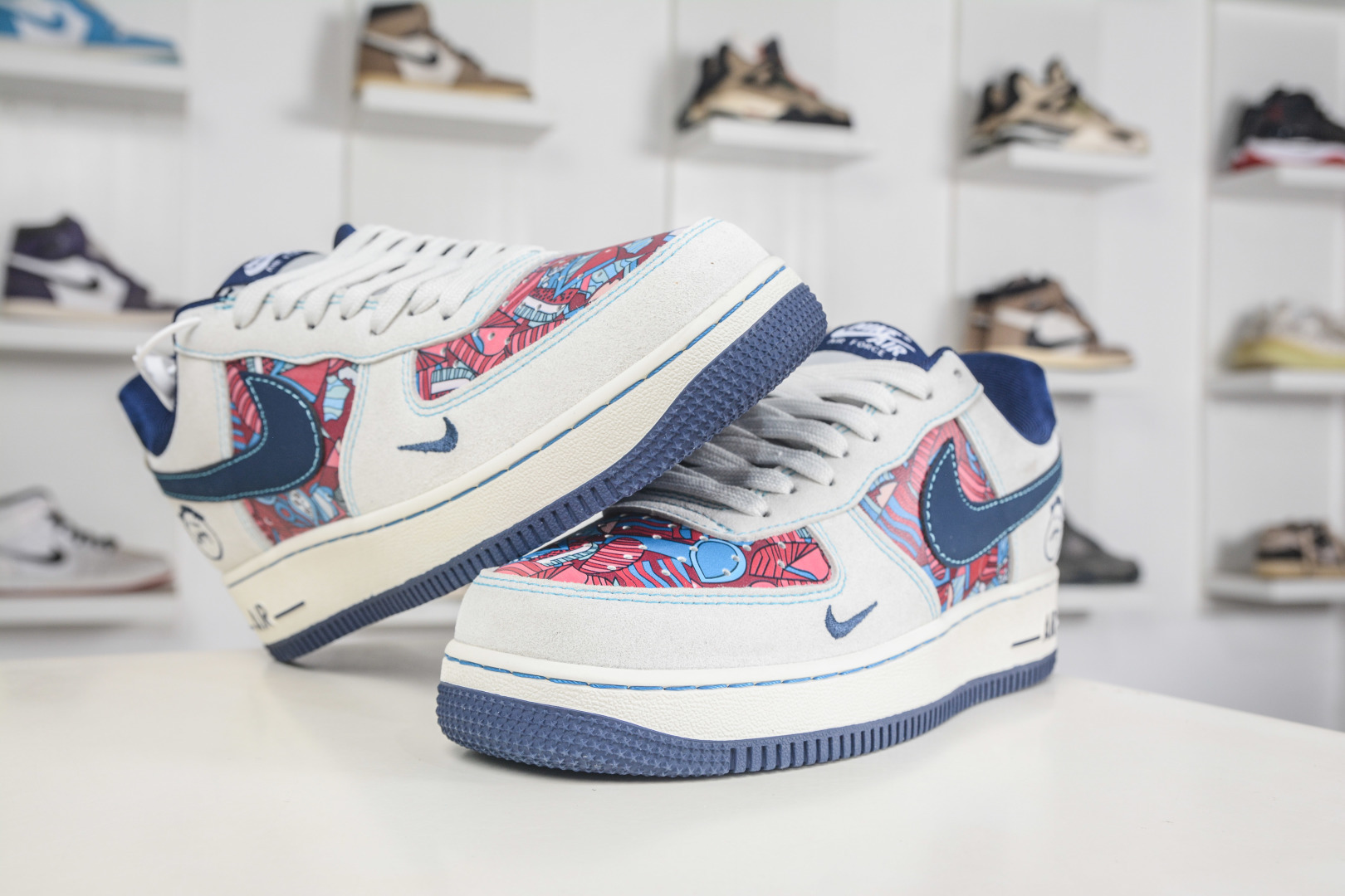 Nike Air Force 1 Low 07 哭脸联名-白蓝彩绘 SS1979-021-Top High Quatity Cheap Sneakers Fashion Clothing Clothes Bags handbags Shoes of all Brand wholesale With The best Quality And Beautiful Price from China Factory Chinese suppliers wholesaler seller Nike Air Force 1 Low 07 哭脸联名-白蓝彩绘 SS1979-021