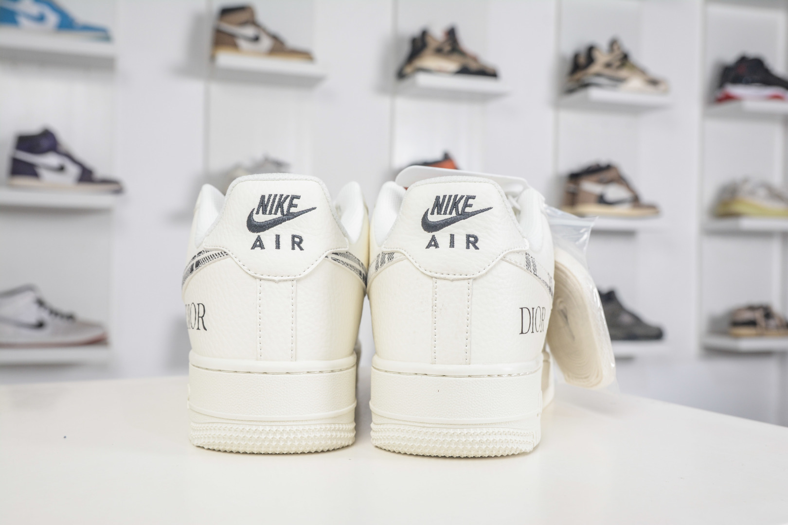 Nike Air Force 1 Low 07 x Dior 迪奥联名-米黑 KG6699-F38-Top High Quatity Cheap Sneakers Fashion Clothing Clothes Bags handbags Shoes of all Brand wholesale With The best Quality And Beautiful Price from China Factory Chinese suppliers wholesaler seller Nike Air Force 1 Low 07 x Dior 迪奥联名-米黑 KG6699-F38