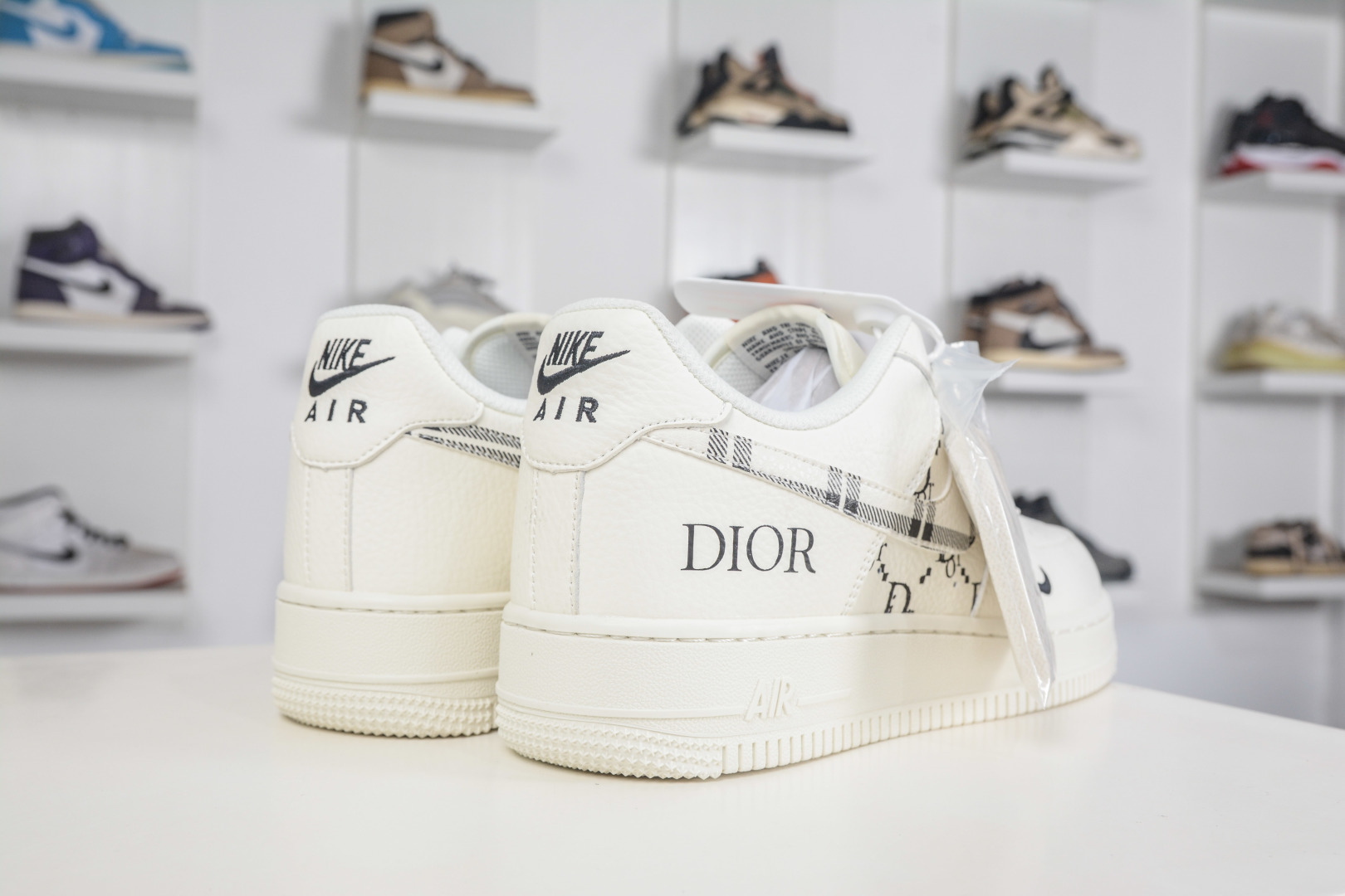 Nike Air Force 1 Low 07 x Dior 迪奥联名-米黑 KG6699-F38-Top High Quatity Cheap Sneakers Fashion Clothing Clothes Bags handbags Shoes of all Brand wholesale With The best Quality And Beautiful Price from China Factory Chinese suppliers wholesaler seller Nike Air Force 1 Low 07 x Dior 迪奥联名-米黑 KG6699-F38