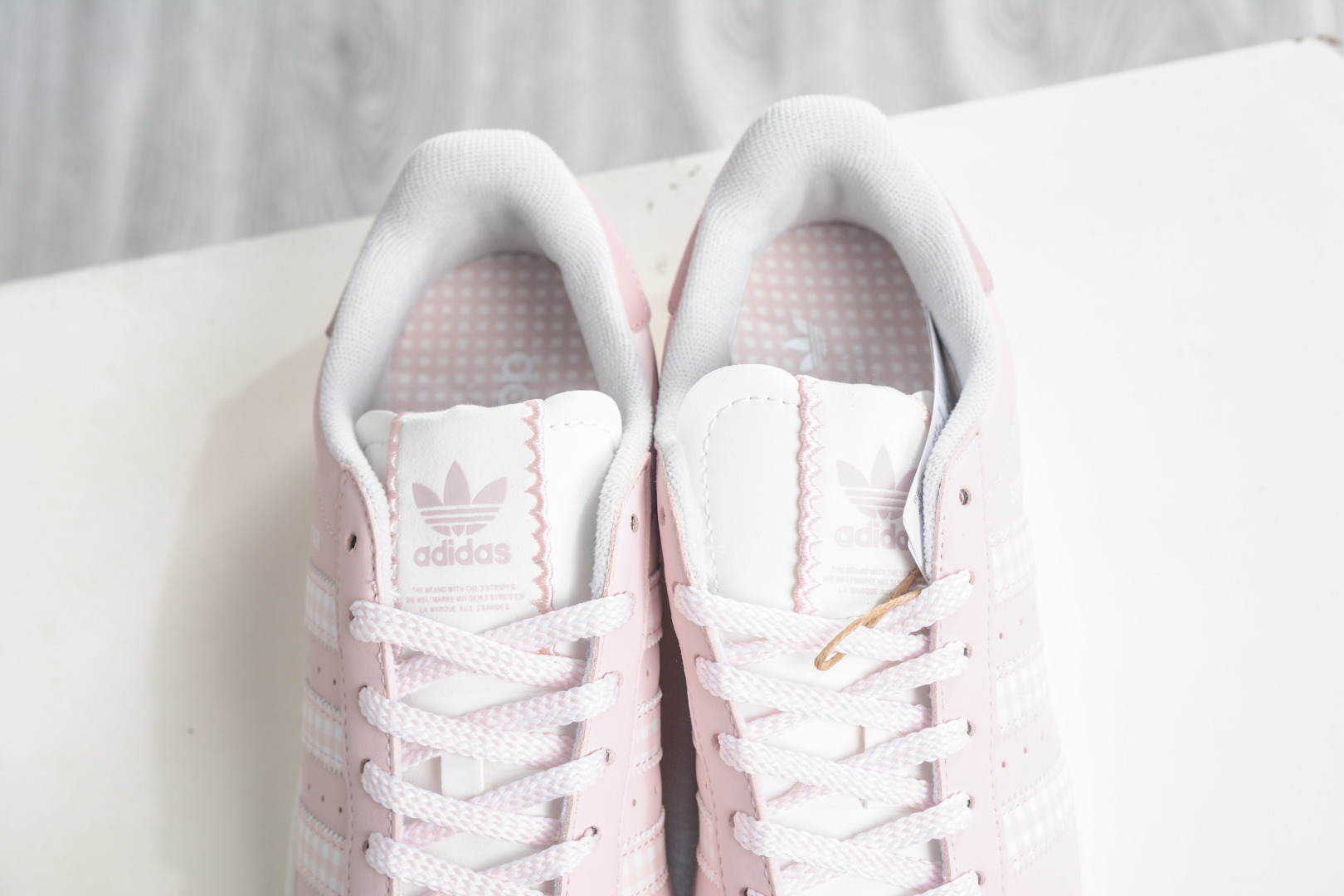AD Originals Superstar 2 粉白 贝壳头 KJ3968-Top High Quatity Cheap Sneakers Fashion Clothing Clothes Bags handbags Shoes of all Brand wholesale With The best Quality And Beautiful Price from China Factory Chinese suppliers wholesaler seller AD Originals Superstar 2 粉白 贝壳头 KJ3968
