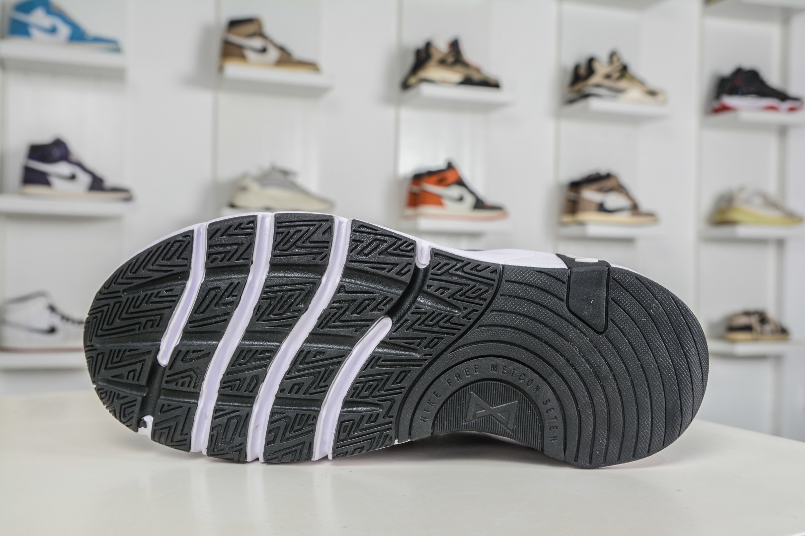 NIKE FREE METCON 7 男子透气轻便训练鞋健身缓震运动 FJ7127-002-Top High Quatity Cheap Sneakers Fashion Clothing Clothes Bags handbags Shoes of all Brand wholesale With The best Quality And Beautiful Price from China Factory Chinese suppliers wholesaler seller NIKE FREE METCON 7 男子透气轻便训练鞋健身缓震运动 FJ7127-002