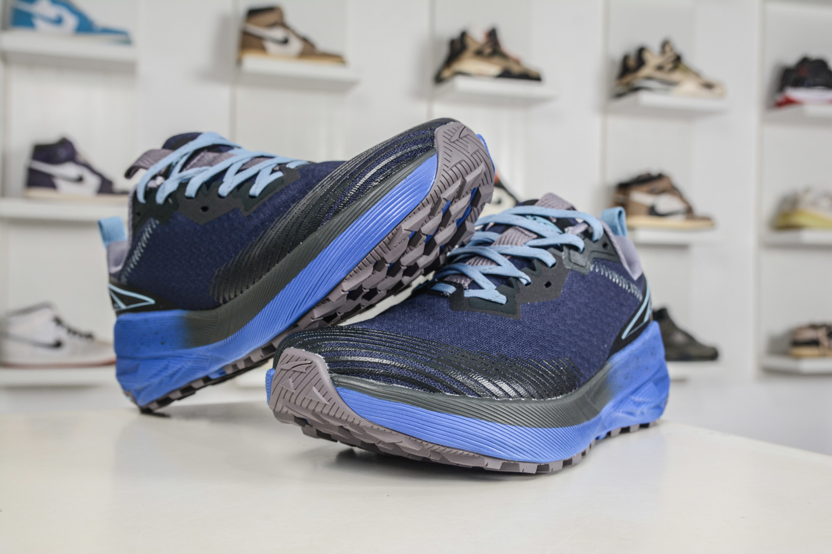 Altra奥创 M EXPERIENCE WILD 2 舒适百搭防滑耐磨低帮户外跑步鞋 ALOA85RX401-006-Top High Quatity Cheap Sneakers Fashion Clothing Clothes Bags handbags Shoes of all Brand wholesale With The best Quality And Beautiful Price from China Factory Chinese suppliers wholesaler seller Altra奥创 M EXPERIENCE WILD 2 舒适百搭防滑耐磨低帮户外跑步鞋 ALOA85RX401-006