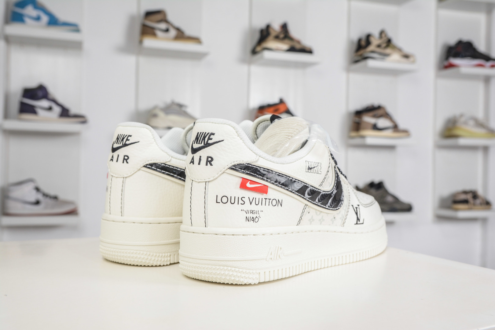 Nike Air Force 1 Low 07 x Louis Vuitton LV联名-米黑 KG6699-F37-Top High Quatity Cheap Sneakers Fashion Clothing Clothes Bags handbags Shoes of all Brand wholesale With The best Quality And Beautiful Price from China Factory Chinese suppliers wholesaler seller Nike Air Force 1 Low 07 x Louis Vuitton LV联名-米黑 KG6699-F37
