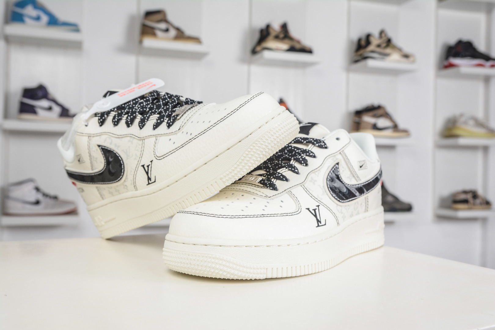 Nike Air Force 1 Low 07 x Louis Vuitton LV联名-米黑 KG6699-F37-Top High Quatity Cheap Sneakers Fashion Clothing Clothes Bags handbags Shoes of all Brand wholesale With The best Quality And Beautiful Price from China Factory Chinese suppliers wholesaler seller Nike Air Force 1 Low 07 x Louis Vuitton LV联名-米黑 KG6699-F37