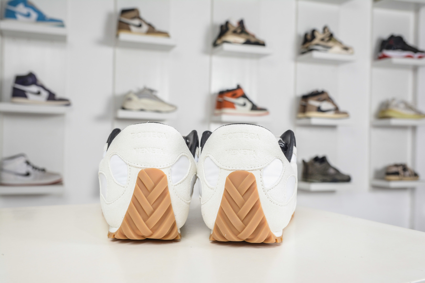 Bottega Veneta 葆蝶家BV新款Orbit Flash系列 拼色 休闲 运动鞋-Top High Quatity Cheap Sneakers Fashion Clothing Clothes Bags handbags Shoes of all Brand wholesale With The best Quality And Beautiful Price from China Factory Chinese suppliers wholesaler seller Bottega Veneta 葆蝶家BV新款Orbit Flash系列 拼色 休闲 运动鞋