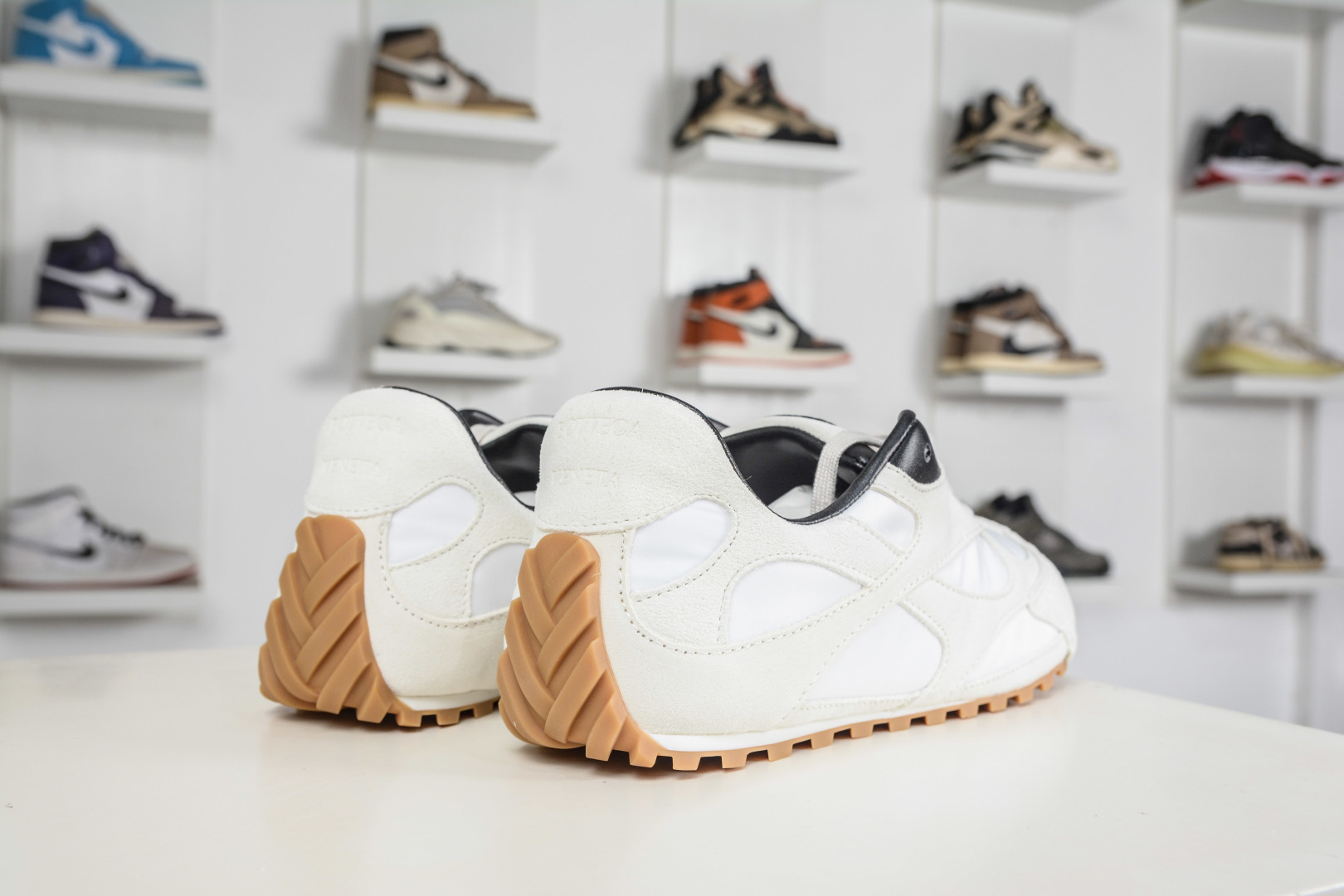 Bottega Veneta 葆蝶家BV新款Orbit Flash系列 拼色 休闲 运动鞋-Top High Quatity Cheap Sneakers Fashion Clothing Clothes Bags handbags Shoes of all Brand wholesale With The best Quality And Beautiful Price from China Factory Chinese suppliers wholesaler seller Bottega Veneta 葆蝶家BV新款Orbit Flash系列 拼色 休闲 运动鞋