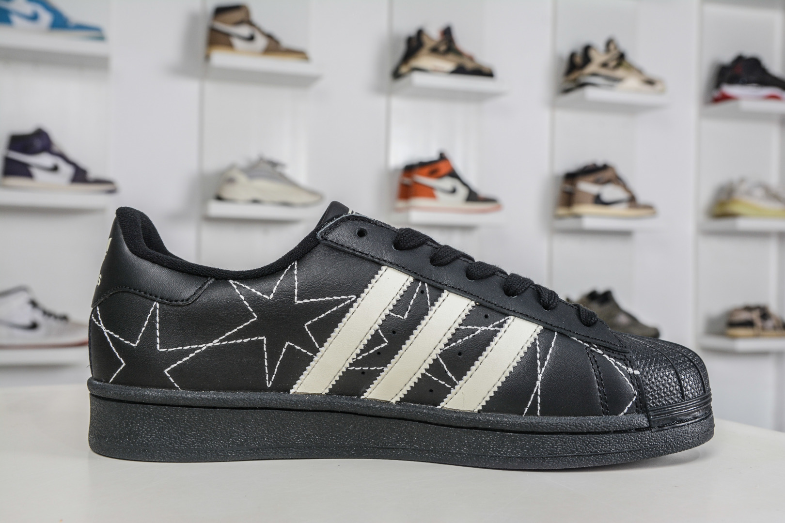 AD Originals Superstar 2 星星纹黑白色贝壳头 IH4124-Top High Quatity Cheap Sneakers Fashion Clothing Clothes Bags handbags Shoes of all Brand wholesale With The best Quality And Beautiful Price from China Factory Chinese suppliers wholesaler seller AD Originals Superstar 2 星星纹黑白色贝壳头 IH4124