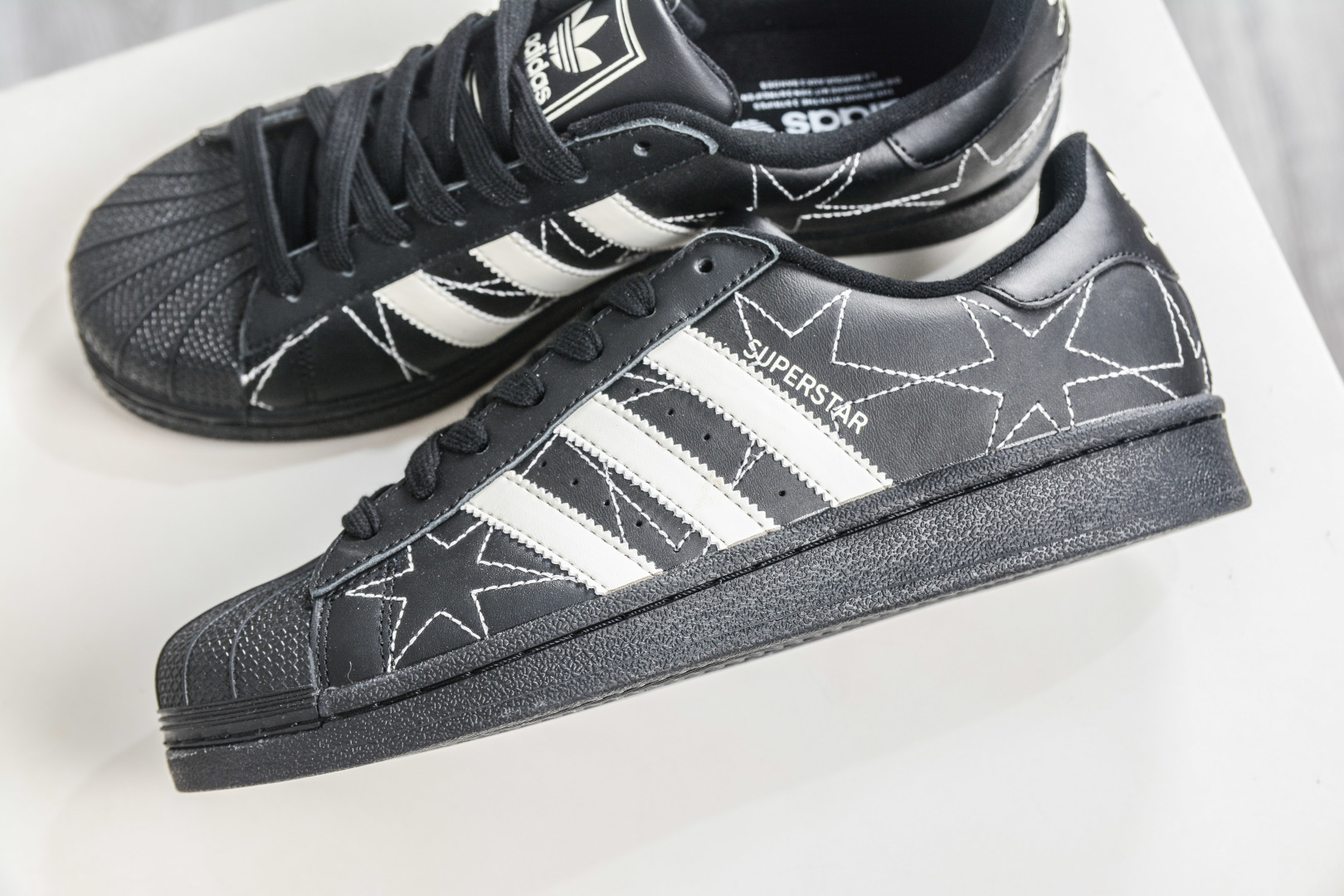 AD Originals Superstar 2 星星纹黑白色贝壳头 IH4124-Top High Quatity Cheap Sneakers Fashion Clothing Clothes Bags handbags Shoes of all Brand wholesale With The best Quality And Beautiful Price from China Factory Chinese suppliers wholesaler seller AD Originals Superstar 2 星星纹黑白色贝壳头 IH4124