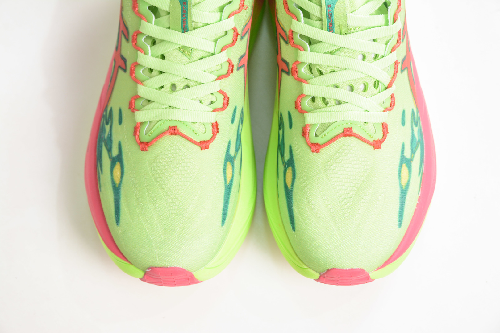 Asics SuperBlast 3 亚瑟士 轻量回弹舒适透气支撑跑步鞋 1013A189-002