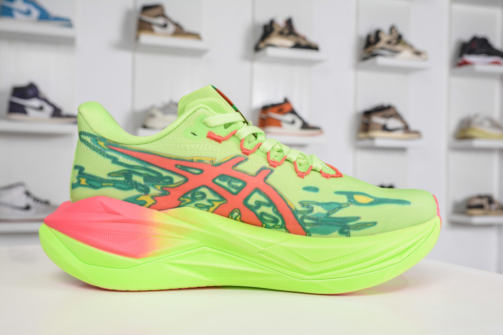 Asics SuperBlast 3 亚瑟士 轻量回弹舒适透气支撑跑步鞋 1013A189-002