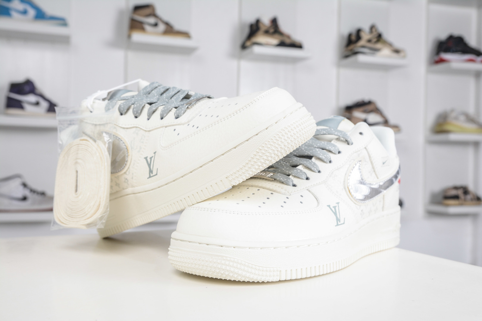 Nike Air Force 1 Low 07 x Louis Vuitton LV联名-白银 KG6699-F39