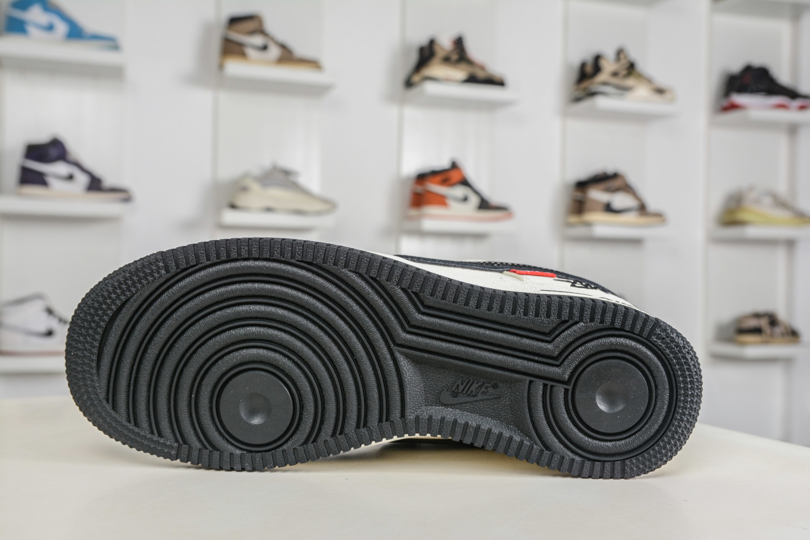 Stussy x Supreme x NIke Air Force 1 斯图西SUP联名-黑白 SS1979-025-Top High Quatity Cheap Sneakers Fashion Clothing Clothes Bags handbags Shoes of all Brand wholesale With The best Quality And Beautiful Price from China Factory Chinese suppliers wholesaler seller Stussy x Supreme x NIke Air Force 1 斯图西SUP联名-黑白 SS1979-025