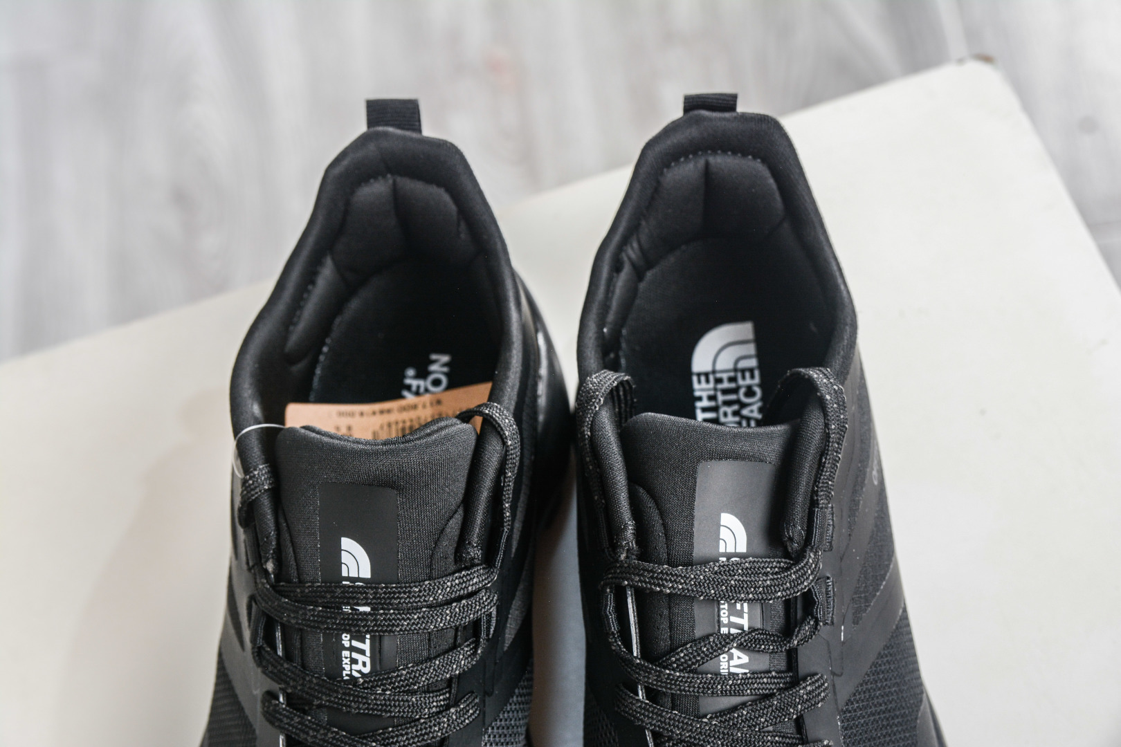 北面THE NORTH FACE OFFTRAIL VERSA 柔软舒适防滑耐磨 低帮 越野跑步鞋 NF02513-KW-070