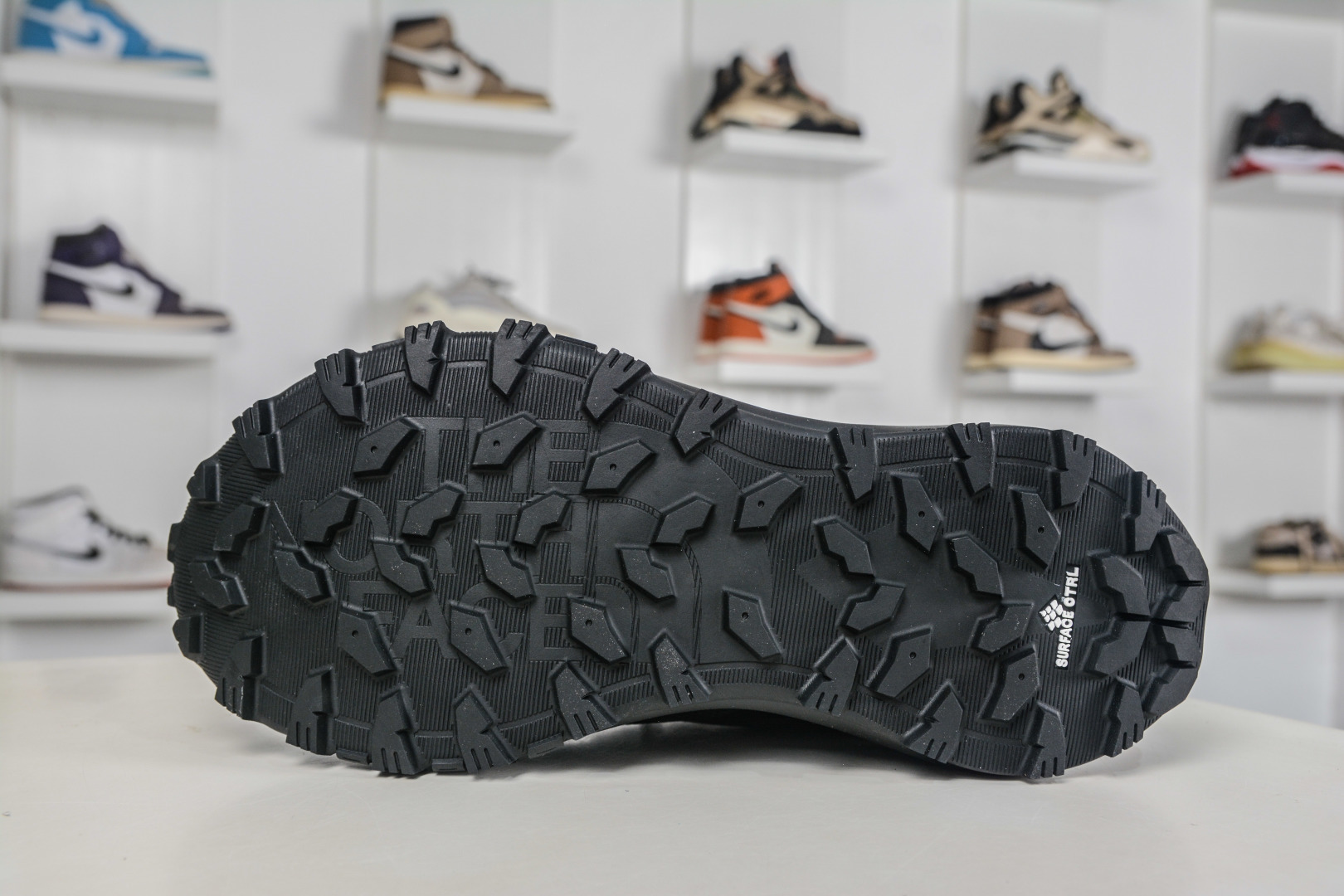 北面THE NORTH FACE OFFTRAIL VERSA 柔软舒适防滑耐磨 低帮 越野跑步鞋 NF02513-KW-070