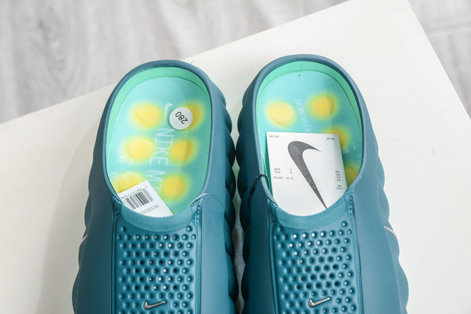 PNK Mind 001 黑科技足底按摩舒适贴合训练鞋 HQ4307-301-Top High Quatity Cheap Sneakers Fashion Clothing Clothes Bags handbags Shoes of all Brand wholesale With The best Quality And Beautiful Price from China Factory Chinese suppliers wholesaler seller PNK Mind 001 黑科技足底按摩舒适贴合训练鞋 HQ4307-301