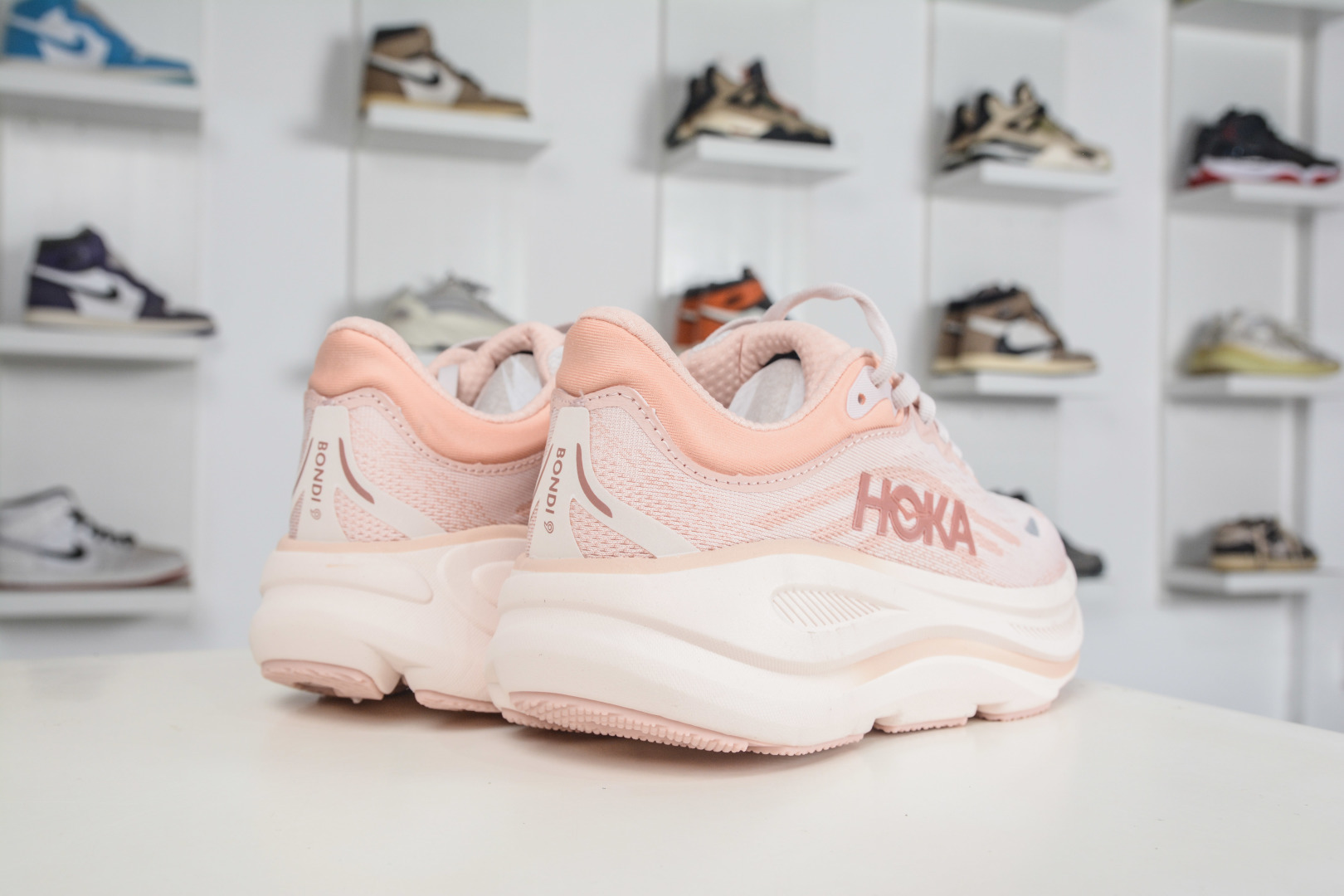 CS版 HOKA ONE ONE Bondi 9 邦迪九代 机能缓震跑鞋 1162012/RLTT-Top High Quatity Cheap Sneakers Fashion Clothing Clothes Bags handbags Shoes of all Brand wholesale With The best Quality And Beautiful Price from China Factory Chinese suppliers wholesaler seller CS版 HOKA ONE ONE Bondi 9 邦迪九代 机能缓震跑鞋 1162012/RLTT