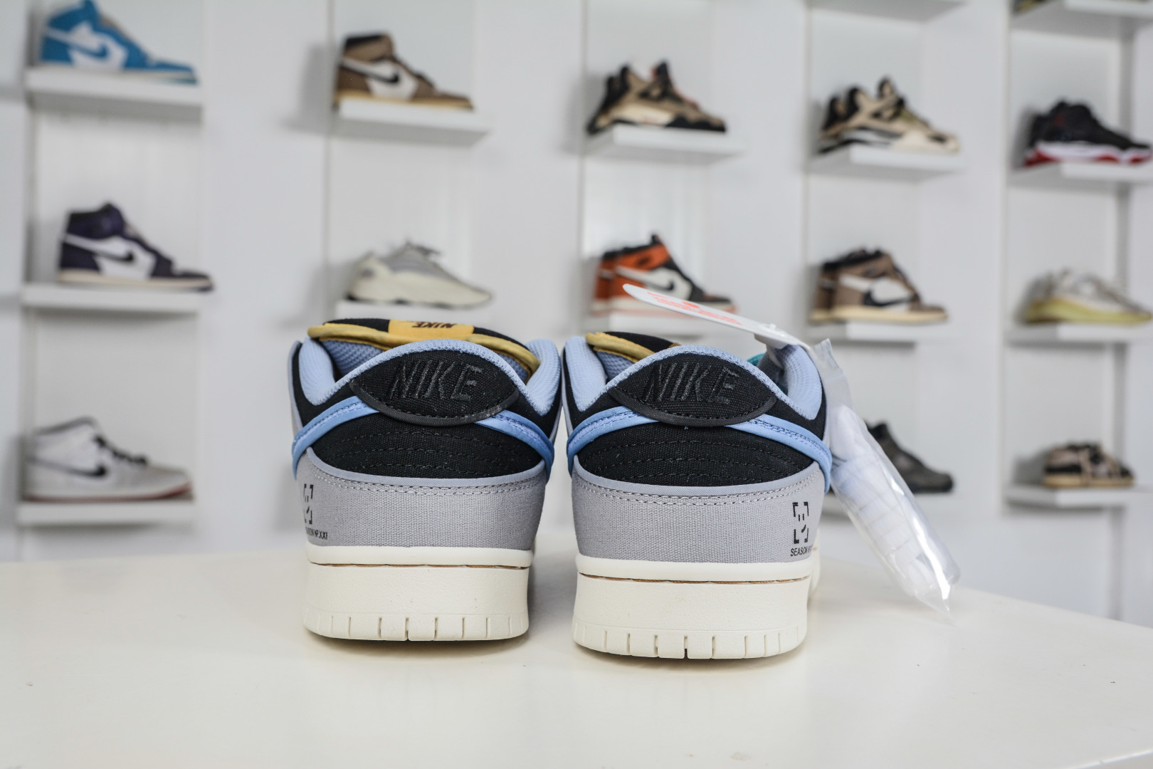 NIKE SB Dunk Low 海岸晨雾 街头 灰黑蓝 FN5880-001-Top High Quatity Cheap Sneakers Fashion Clothing Clothes Bags handbags Shoes of all Brand wholesale With The best Quality And Beautiful Price from China Factory Chinese suppliers wholesaler seller NIKE SB Dunk Low 海岸晨雾 街头 灰黑蓝 FN5880-001