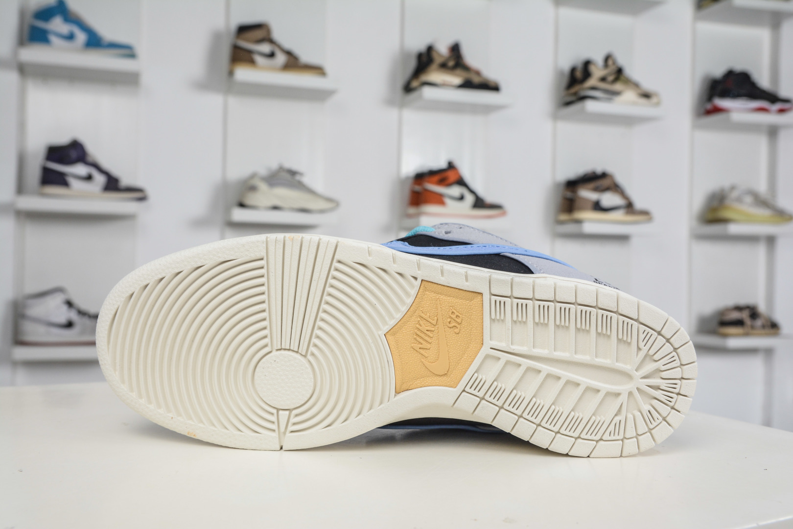 NIKE SB Dunk Low 海岸晨雾 街头 灰黑蓝 FN5880-001-Top High Quatity Cheap Sneakers Fashion Clothing Clothes Bags handbags Shoes of all Brand wholesale With The best Quality And Beautiful Price from China Factory Chinese suppliers wholesaler seller NIKE SB Dunk Low 海岸晨雾 街头 灰黑蓝 FN5880-001