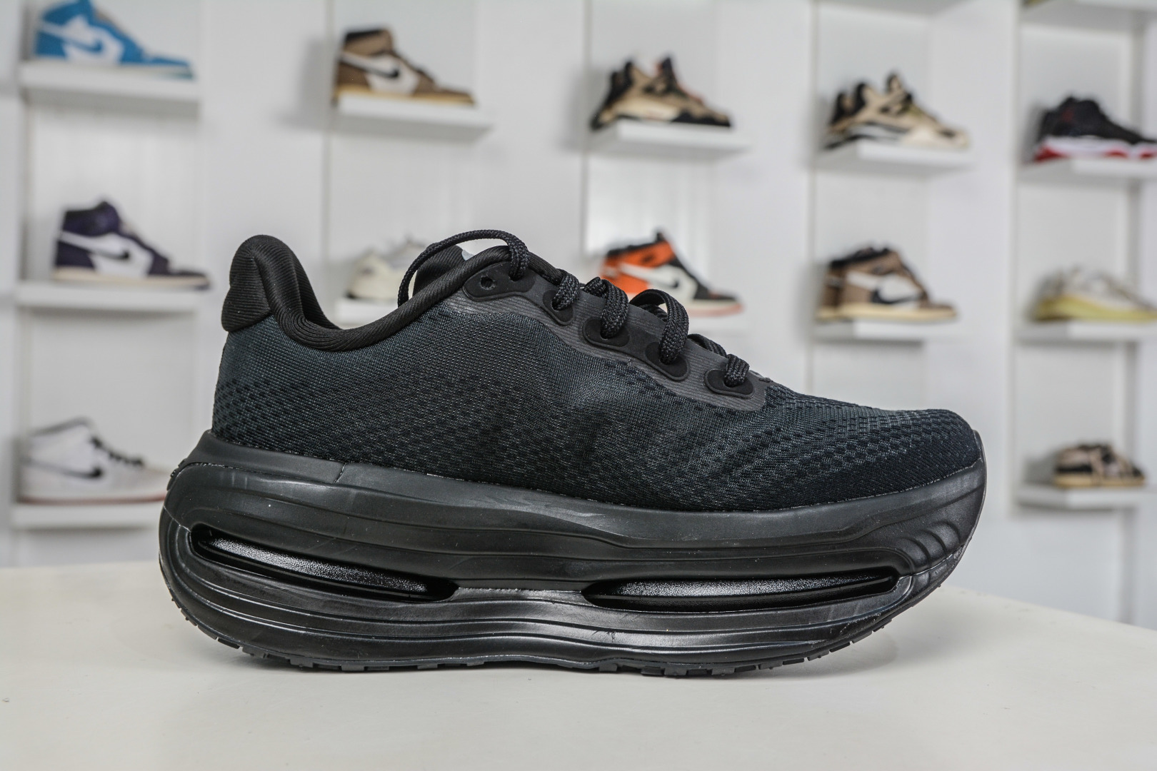 Nike Air Zoom Pegasus Premium CM 全掌气垫缓震网面运动跑鞋 IQ0627-001