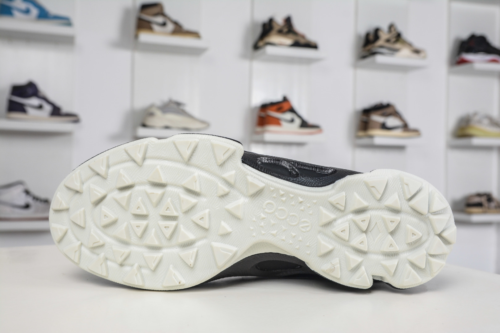 Ecco/爱步 健步BIOMC踪迹3代 皮面户外防水休闲运动男鞋 803384-Top High Quatity Cheap Sneakers Fashion Clothing Clothes Bags handbags Shoes of all Brand wholesale With The best Quality And Beautiful Price from China Factory Chinese suppliers wholesaler seller Ecco/爱步 健步BIOMC踪迹3代 皮面户外防水休闲运动男鞋 803384