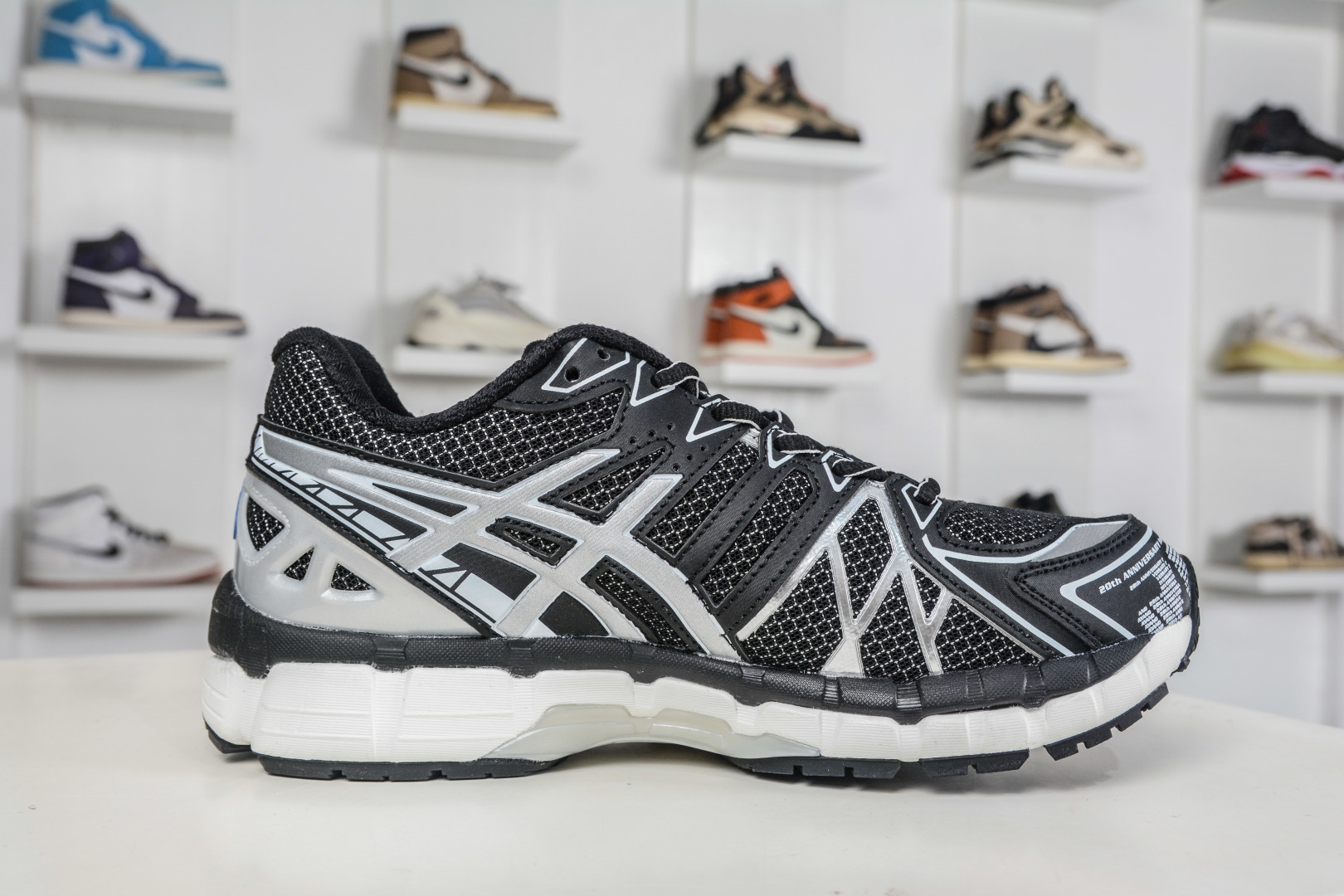 Asics Gel-Kayano 20 亚瑟士 舒适百搭耐磨支撑透气 低帮跑步鞋 1203A388-001-Top High Quatity Cheap Sneakers Fashion Clothing Clothes Bags handbags Shoes of all Brand wholesale With The best Quality And Beautiful Price from China Factory Chinese suppliers wholesaler seller Asics Gel-Kayano 20 亚瑟士 舒适百搭耐磨支撑透气 低帮跑步鞋 1203A388-001