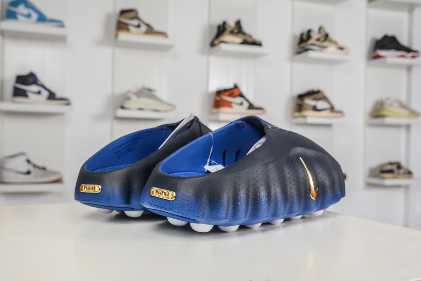 NK Mind 001 黑科技足底按摩舒适贴合训练鞋 HQ4307-400-Top High Quatity Cheap Sneakers Fashion Clothing Clothes Bags handbags Shoes of all Brand wholesale With The best Quality And Beautiful Price from China Factory Chinese suppliers wholesaler seller NK Mind 001 黑科技足底按摩舒适贴合训练鞋 HQ4307-400