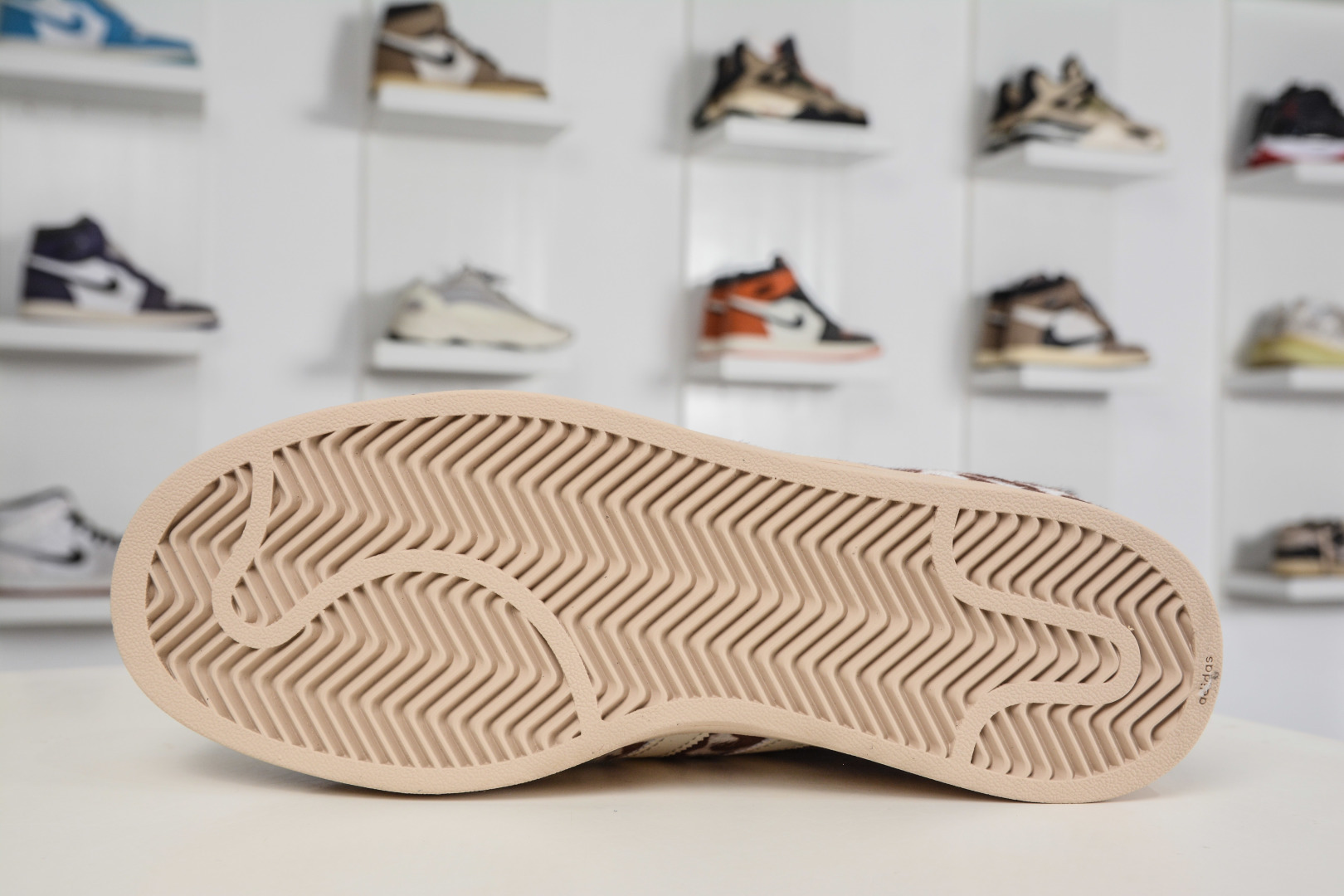 AD Originals Superstar 2 豹纹 贝壳头采用全新头层拼接皮革材质 KH9031-Top High Quatity Cheap Sneakers Fashion Clothing Clothes Bags handbags Shoes of all Brand wholesale With The best Quality And Beautiful Price from China Factory Chinese suppliers wholesaler seller AD Originals Superstar 2 豹纹 贝壳头采用全新头层拼接皮革材质 KH9031