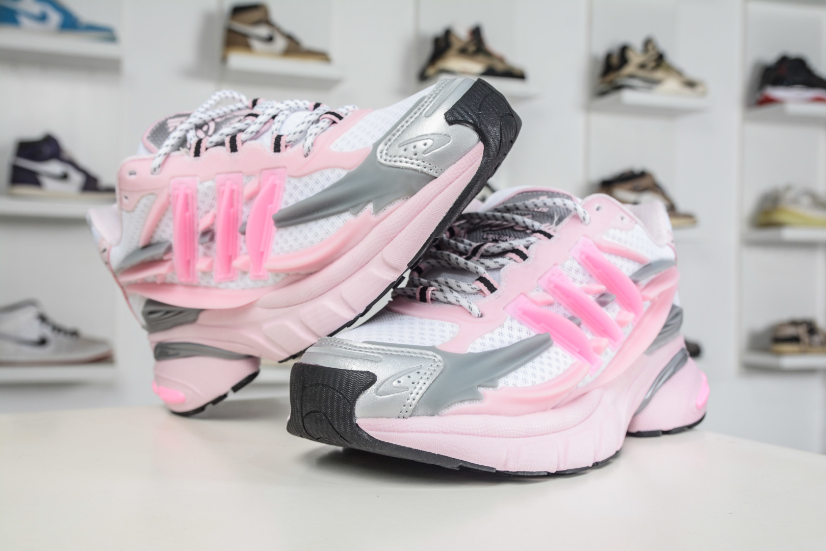 Pharrell x adidas Adistar Jellyfish 低帮复古风老爹水母鞋 KI0164-Top High Quatity Cheap Sneakers Fashion Clothing Clothes Bags handbags Shoes of all Brand wholesale With The best Quality And Beautiful Price from China Factory Chinese suppliers wholesaler seller Pharrell x adidas Adistar Jellyfish 低帮复古风老爹水母鞋 KI0164
