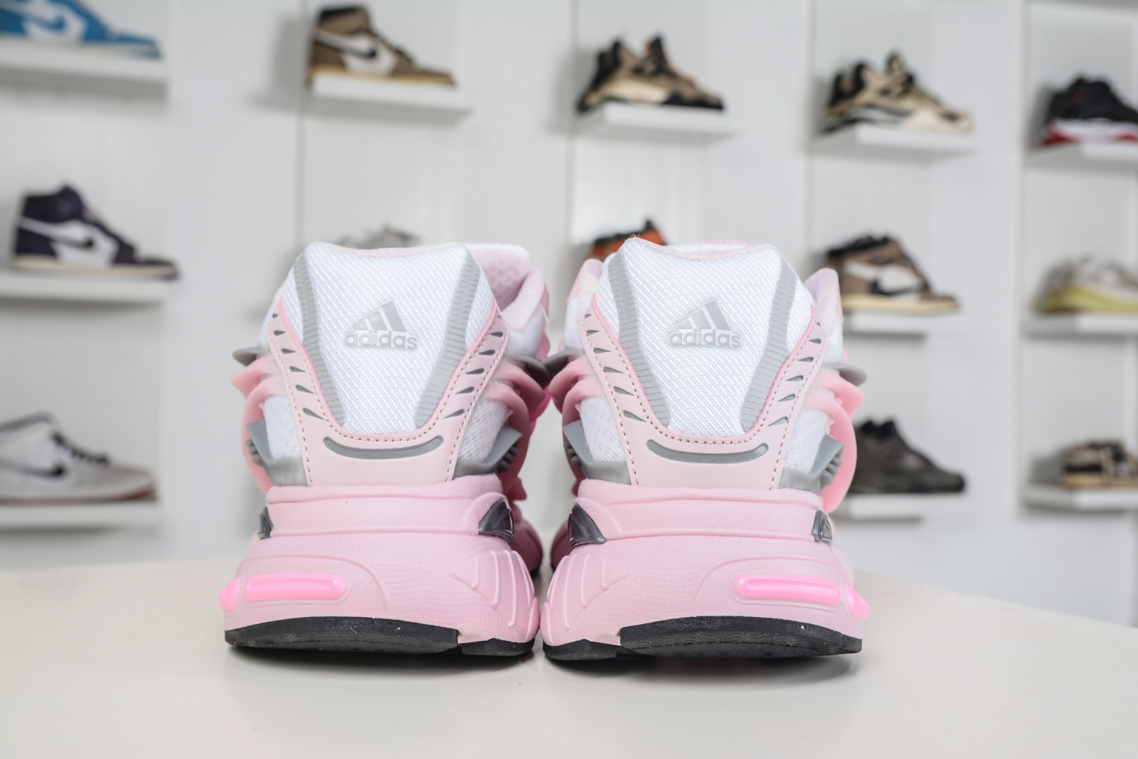 Pharrell x adidas Adistar Jellyfish 低帮复古风老爹水母鞋 KI0164-Top High Quatity Cheap Sneakers Fashion Clothing Clothes Bags handbags Shoes of all Brand wholesale With The best Quality And Beautiful Price from China Factory Chinese suppliers wholesaler seller Pharrell x adidas Adistar Jellyfish 低帮复古风老爹水母鞋 KI0164