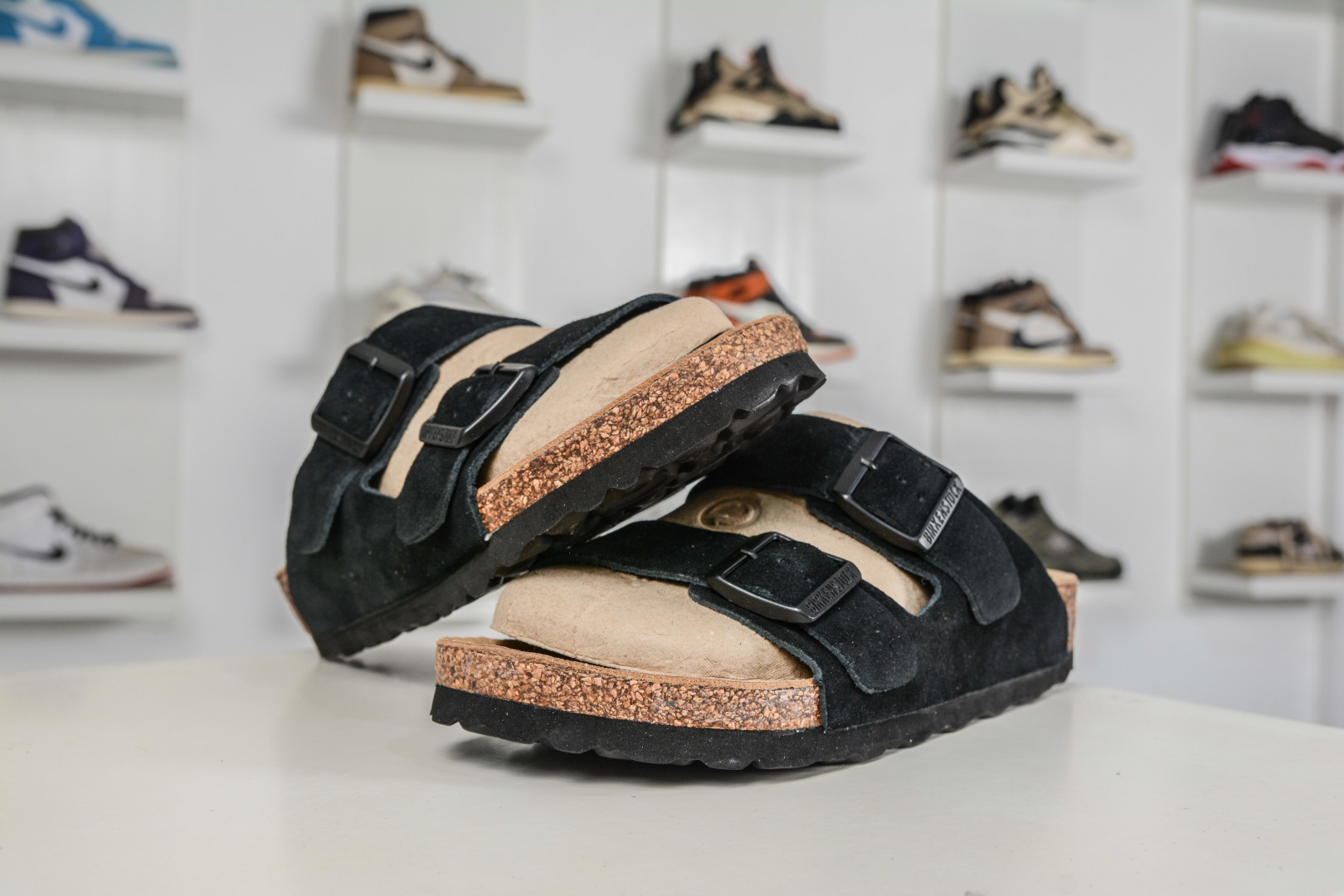 勃肯/博肯 Birkenstock Arizona 双扣拖鞋凉鞋 潮流柔软 舒适 防磨一字拖鞋 00951321 黑-Top High Quatity Cheap Sneakers Fashion Clothing Clothes Bags handbags Shoes of all Brand wholesale With The best Quality And Beautiful Price from China Factory Chinese suppliers wholesaler seller 勃肯/博肯 Birkenstock Arizona 双扣拖鞋凉鞋 潮流柔软 舒适 防磨一字拖鞋 00951321 黑