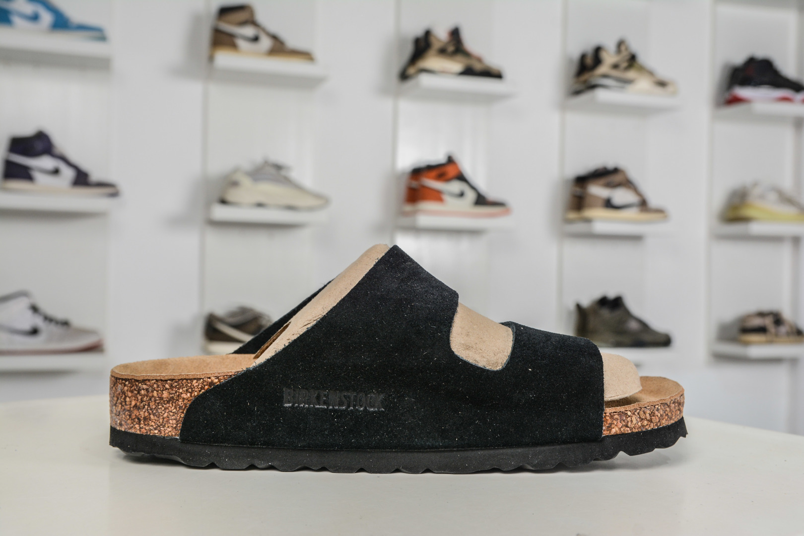 勃肯/博肯 Birkenstock Arizona 双扣拖鞋凉鞋 潮流柔软 舒适 防磨一字拖鞋 00951321 黑-Top High Quatity Cheap Sneakers Fashion Clothing Clothes Bags handbags Shoes of all Brand wholesale With The best Quality And Beautiful Price from China Factory Chinese suppliers wholesaler seller 勃肯/博肯 Birkenstock Arizona 双扣拖鞋凉鞋 潮流柔软 舒适 防磨一字拖鞋 00951321 黑