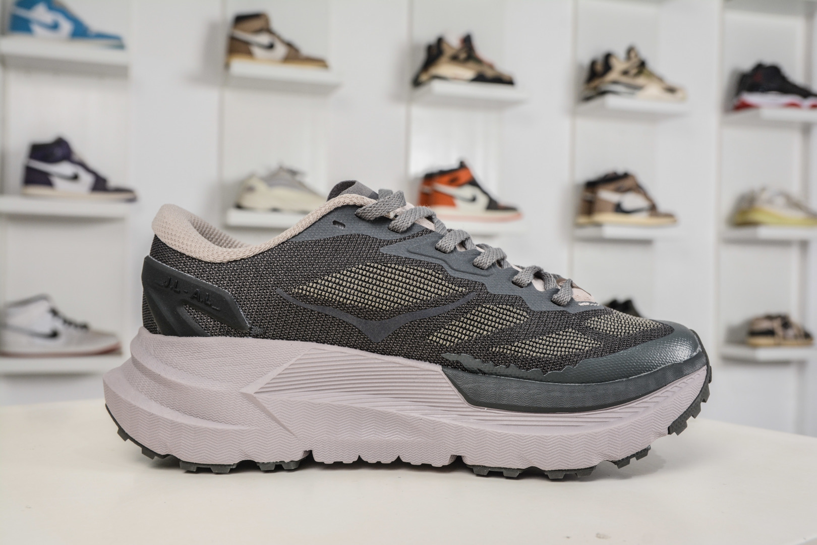 J.LA.L_ x Hoka One One Mafate X 百搭经典超马越野跑步鞋 1175208/BGV