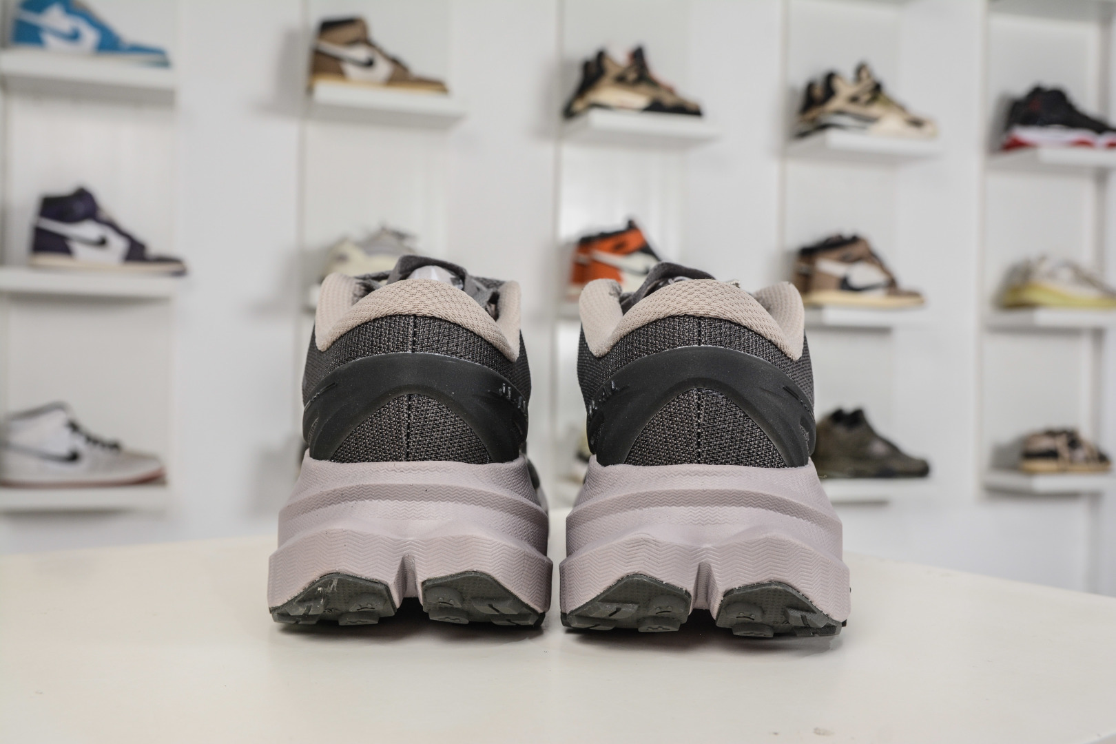 J.LA.L_ x Hoka One One Mafate X 百搭经典超马越野跑步鞋 1175208/BGV