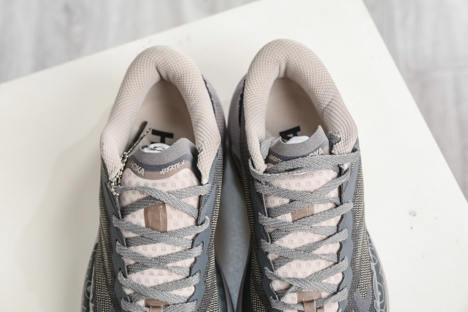 J.LA.L_ x Hoka One One Mafate X 百搭经典超马越野跑步鞋 1175208/BGV