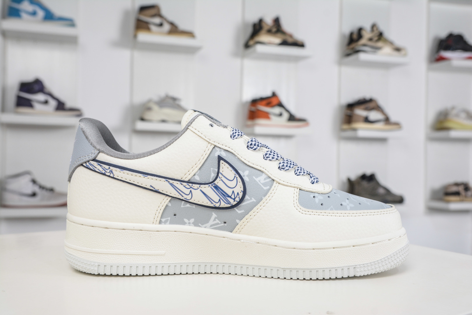 Nike Air Force 1 Low 07 x Louis Vuitton LV联名-白灰 SS1979-015-Top High Quatity Cheap Sneakers Fashion Clothing Clothes Bags handbags Shoes of all Brand wholesale With The best Quality And Beautiful Price from China Factory Chinese suppliers wholesaler seller Nike Air Force 1 Low 07 x Louis Vuitton LV联名-白灰 SS1979-015