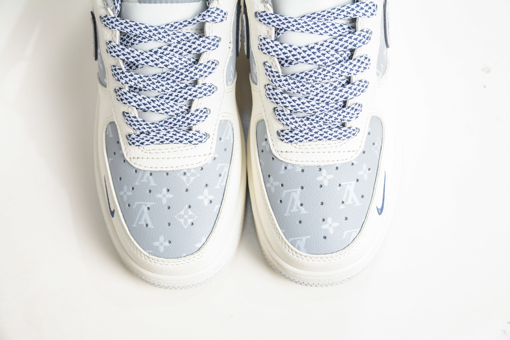 Nike Air Force 1 Low 07 x Louis Vuitton LV联名-白灰 SS1979-015-Top High Quatity Cheap Sneakers Fashion Clothing Clothes Bags handbags Shoes of all Brand wholesale With The best Quality And Beautiful Price from China Factory Chinese suppliers wholesaler seller Nike Air Force 1 Low 07 x Louis Vuitton LV联名-白灰 SS1979-015
